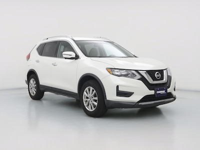 White 2017 Nissan Rogue SV