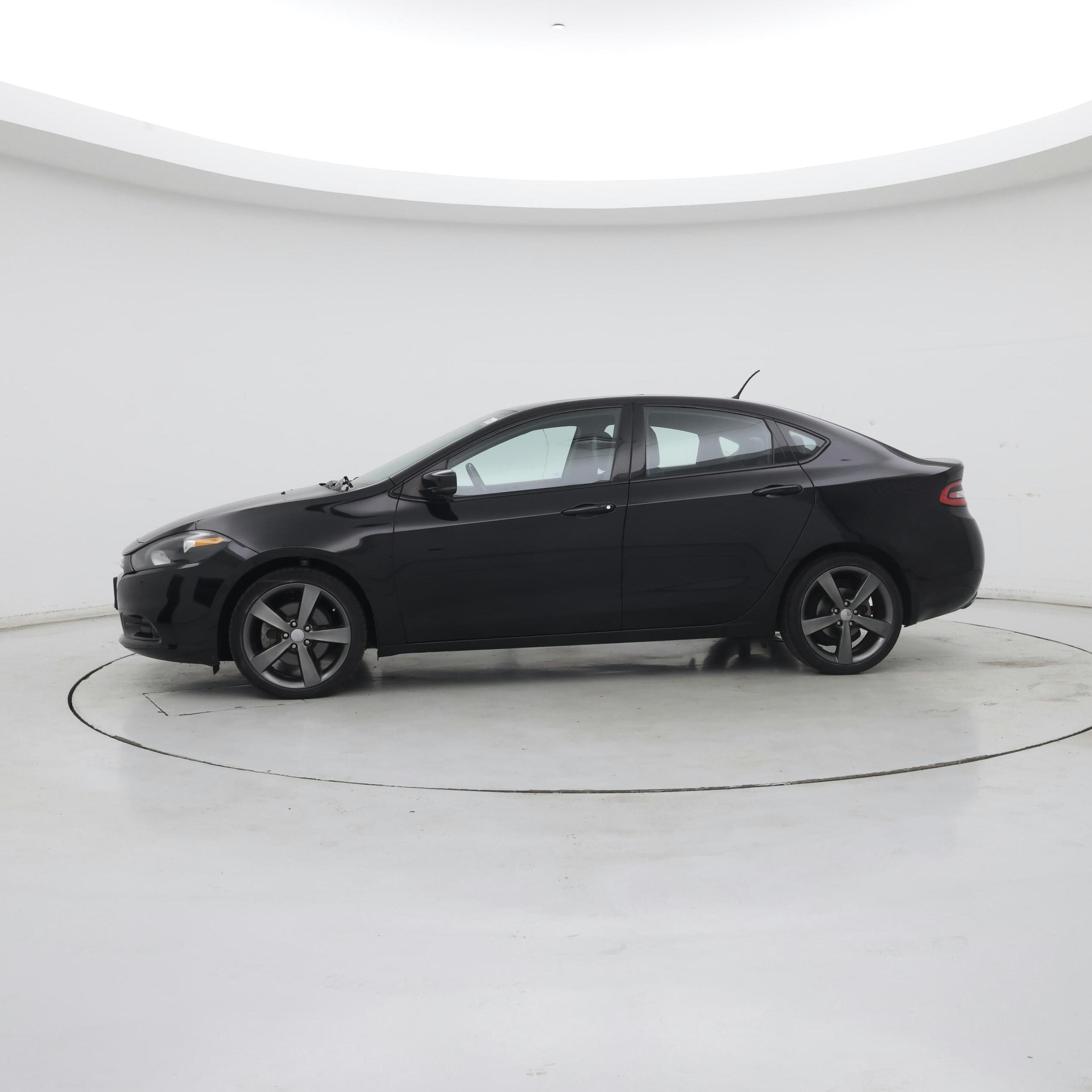 Thumbnail: 2015 Dodge Dart - 3