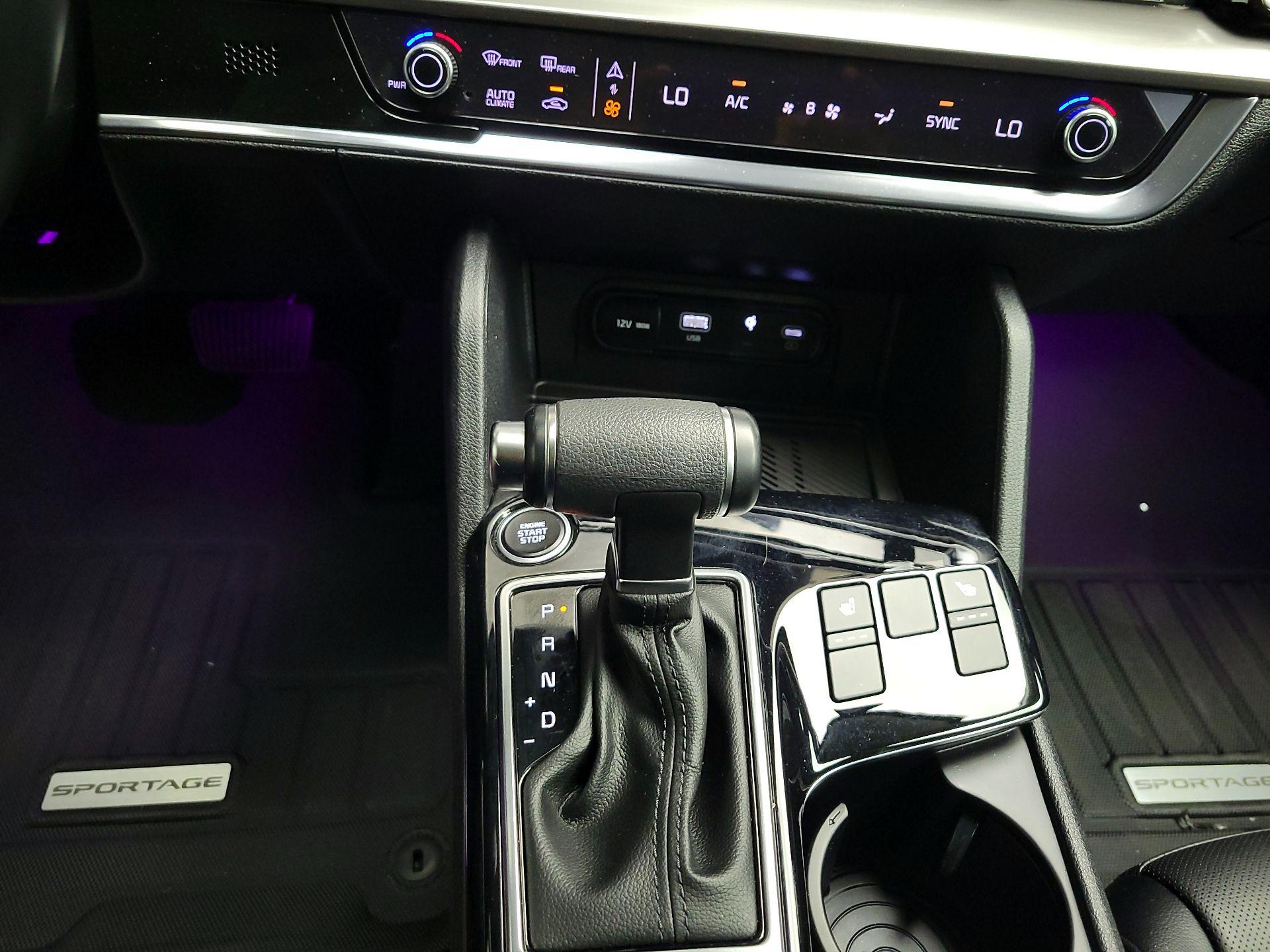 Thumbnail: 2024 Kia Sportage - 16