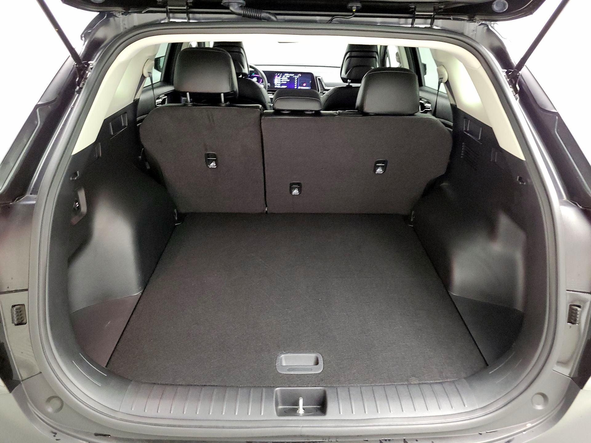 Thumbnail: 2024 Kia Sportage - 18