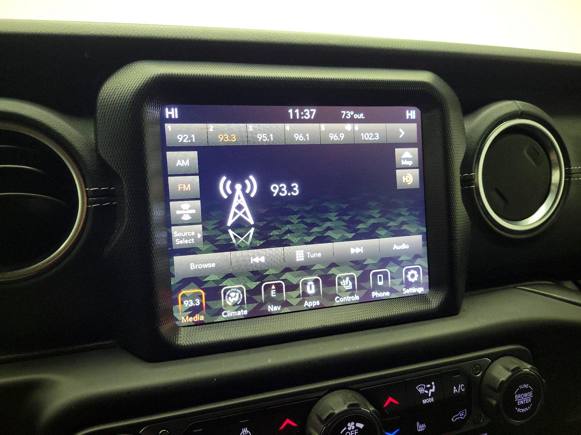 Thumbnail: 2020 Jeep Wrangler - 16