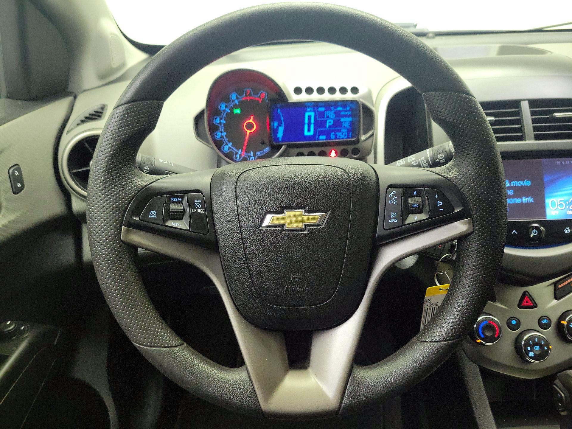 Thumbnail: 2016 Chevrolet Sonic - 10