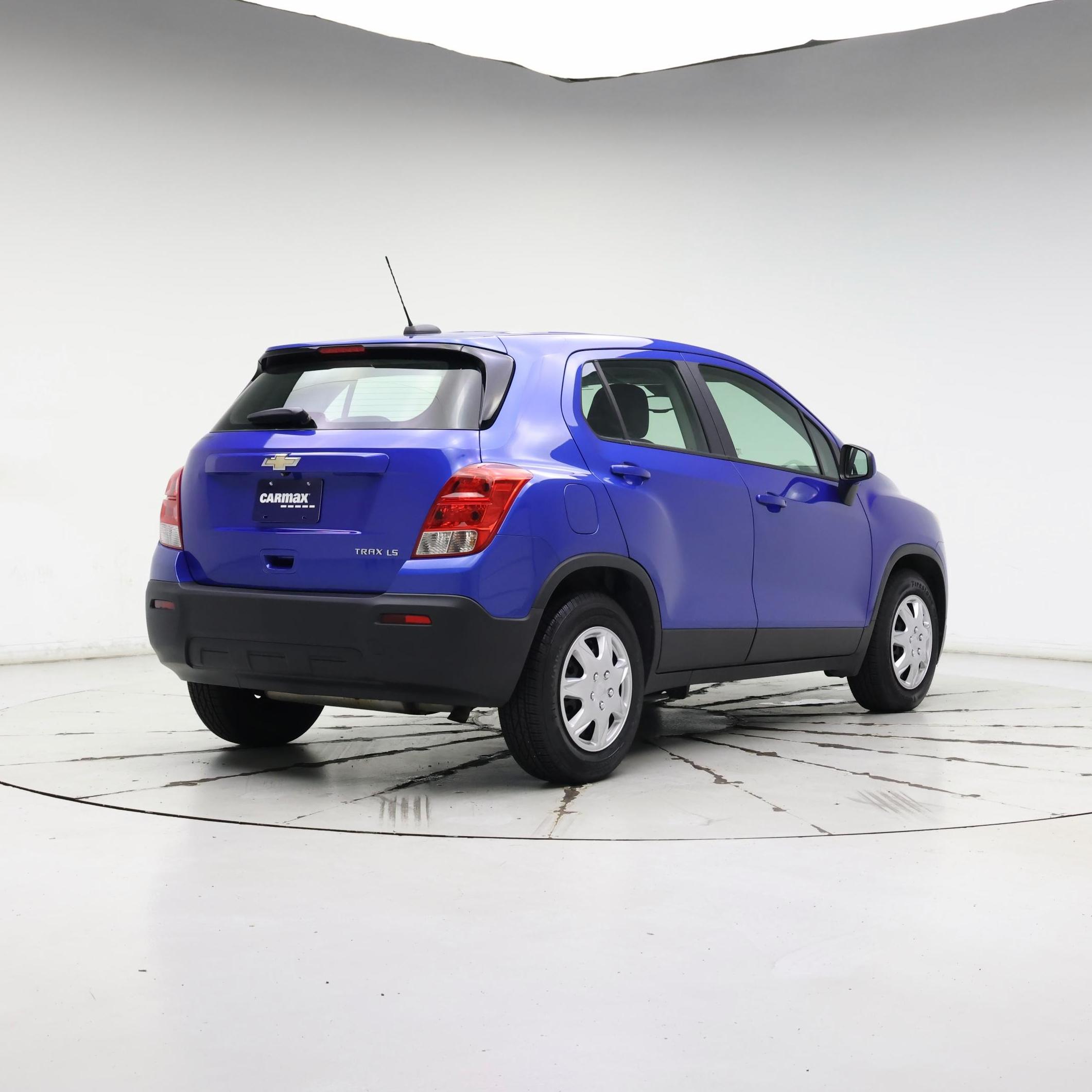 Thumbnail: 2016 Chevrolet Trax - 8