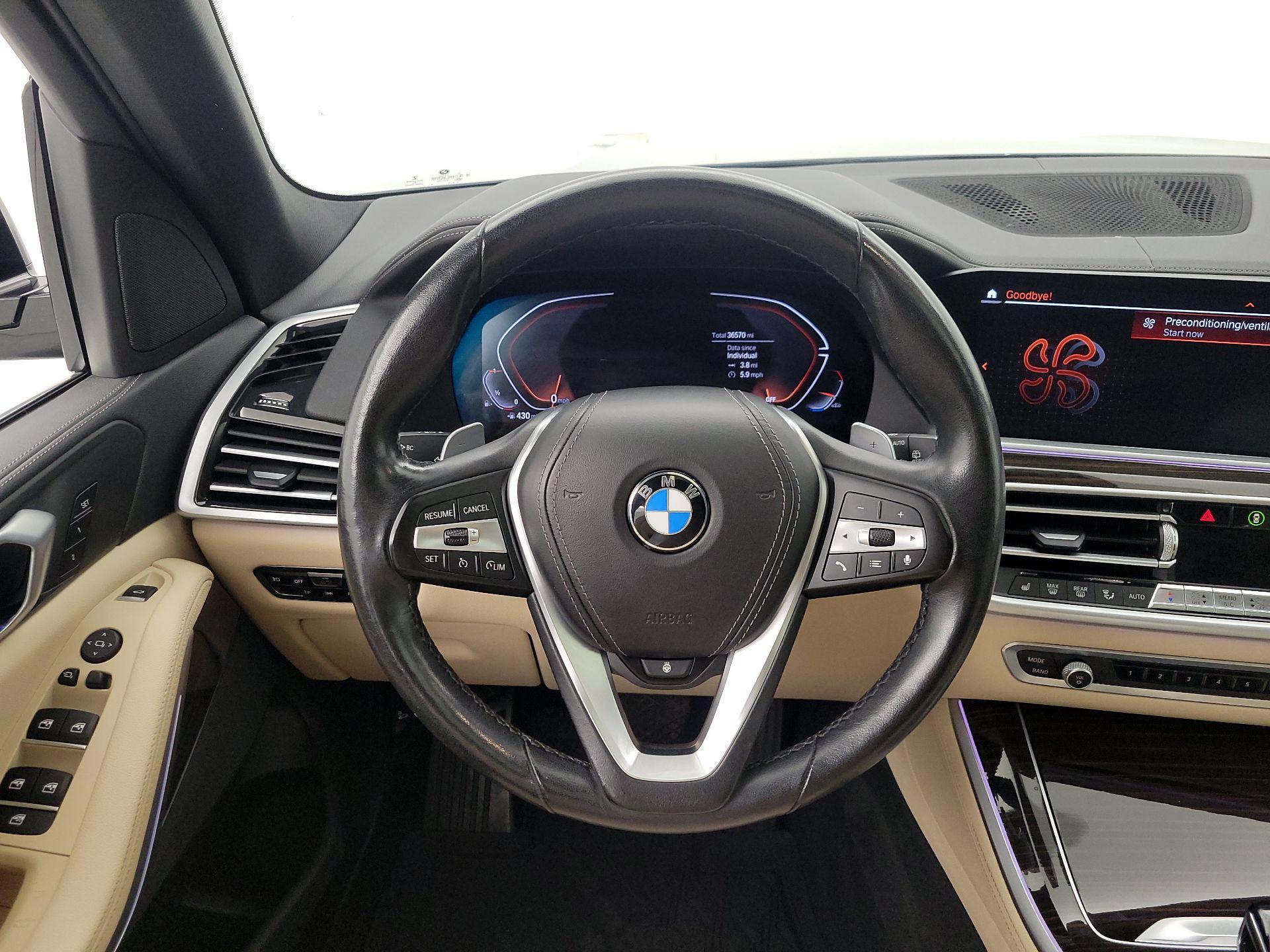 Thumbnail: 2021 BMW X5 - 10