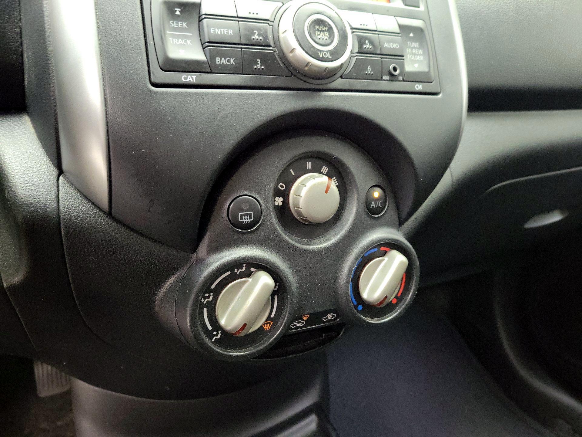 Thumbnail: 2013 Nissan Versa - 15