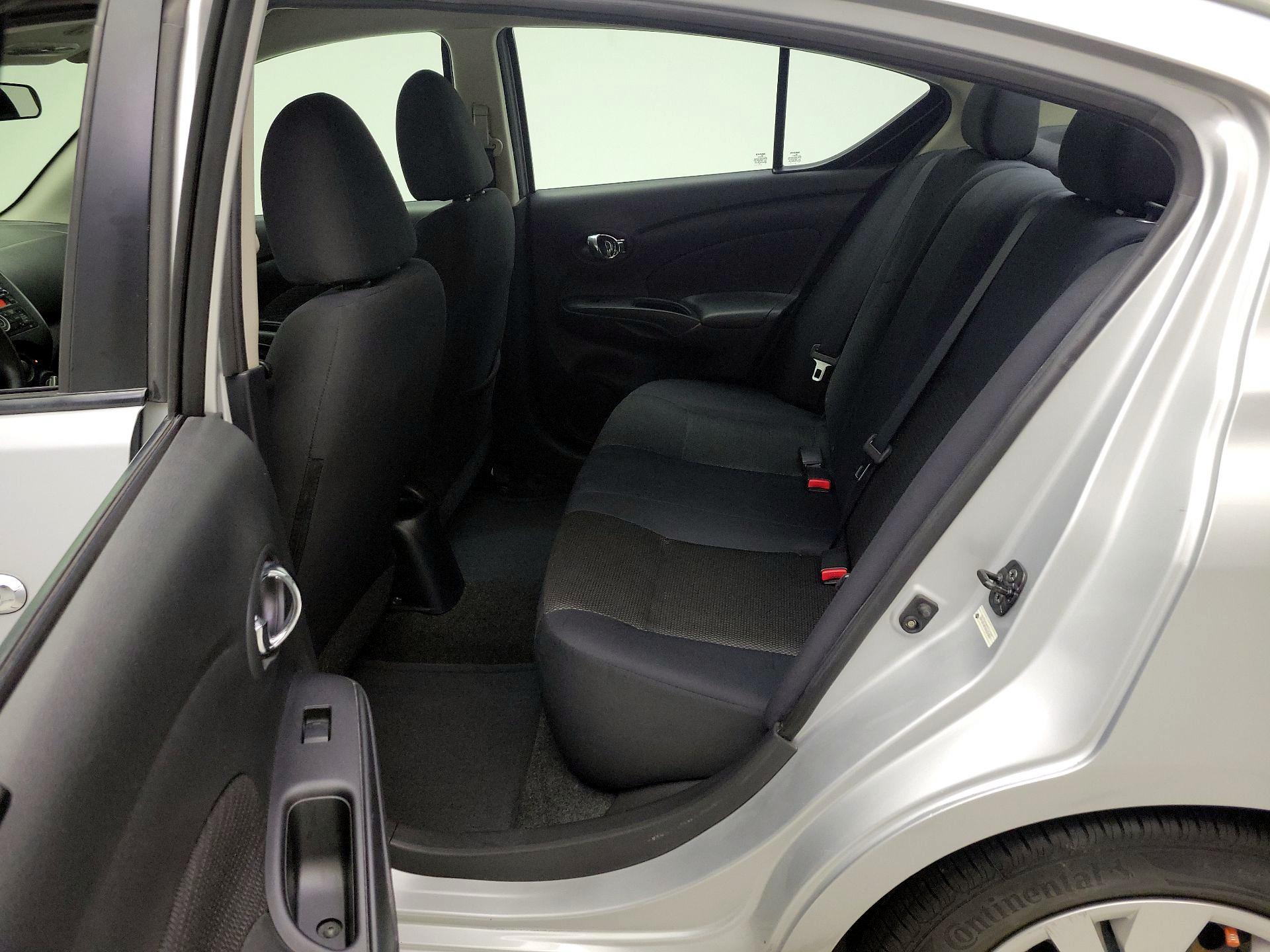 Thumbnail: 2013 Nissan Versa - 18