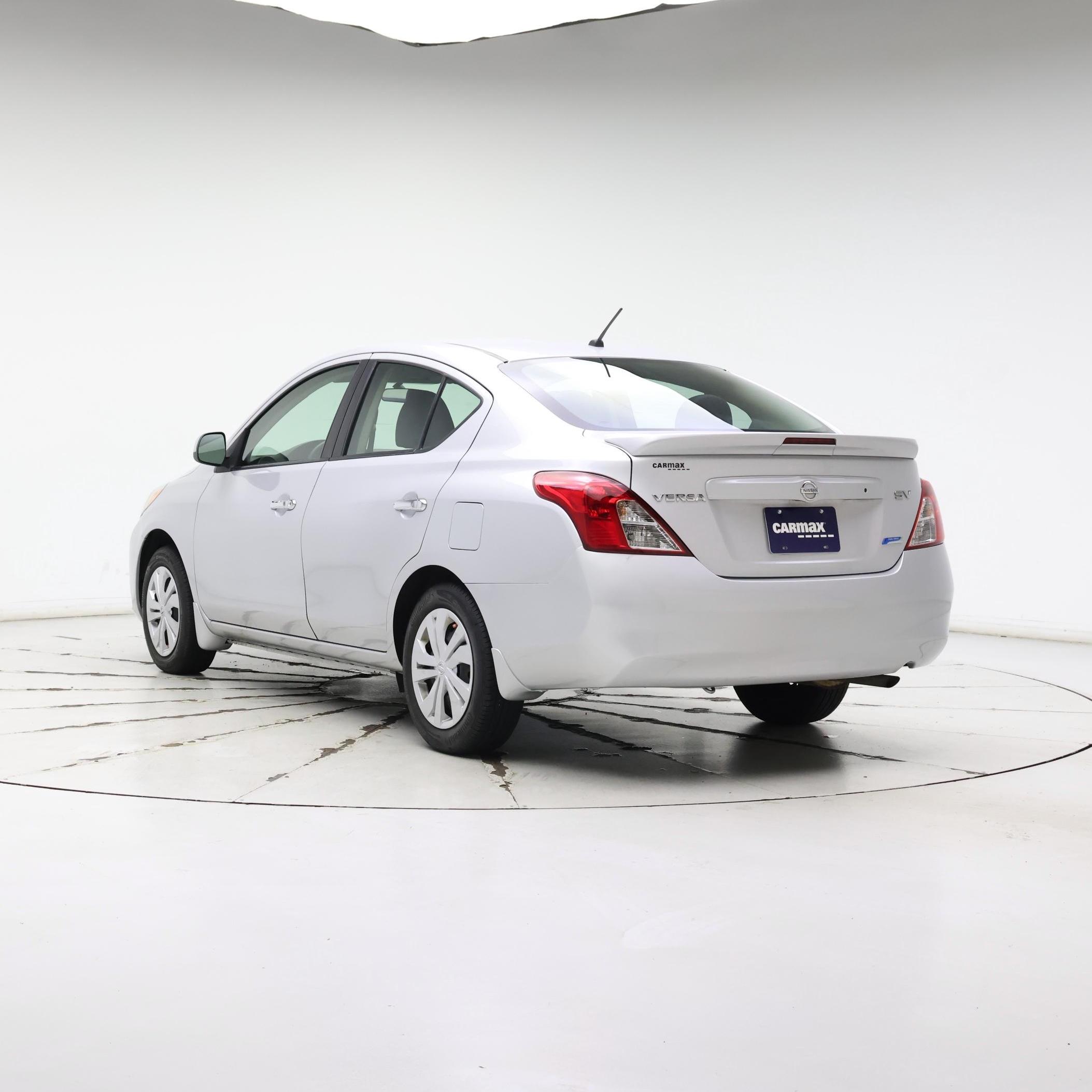 Thumbnail: 2013 Nissan Versa - 2