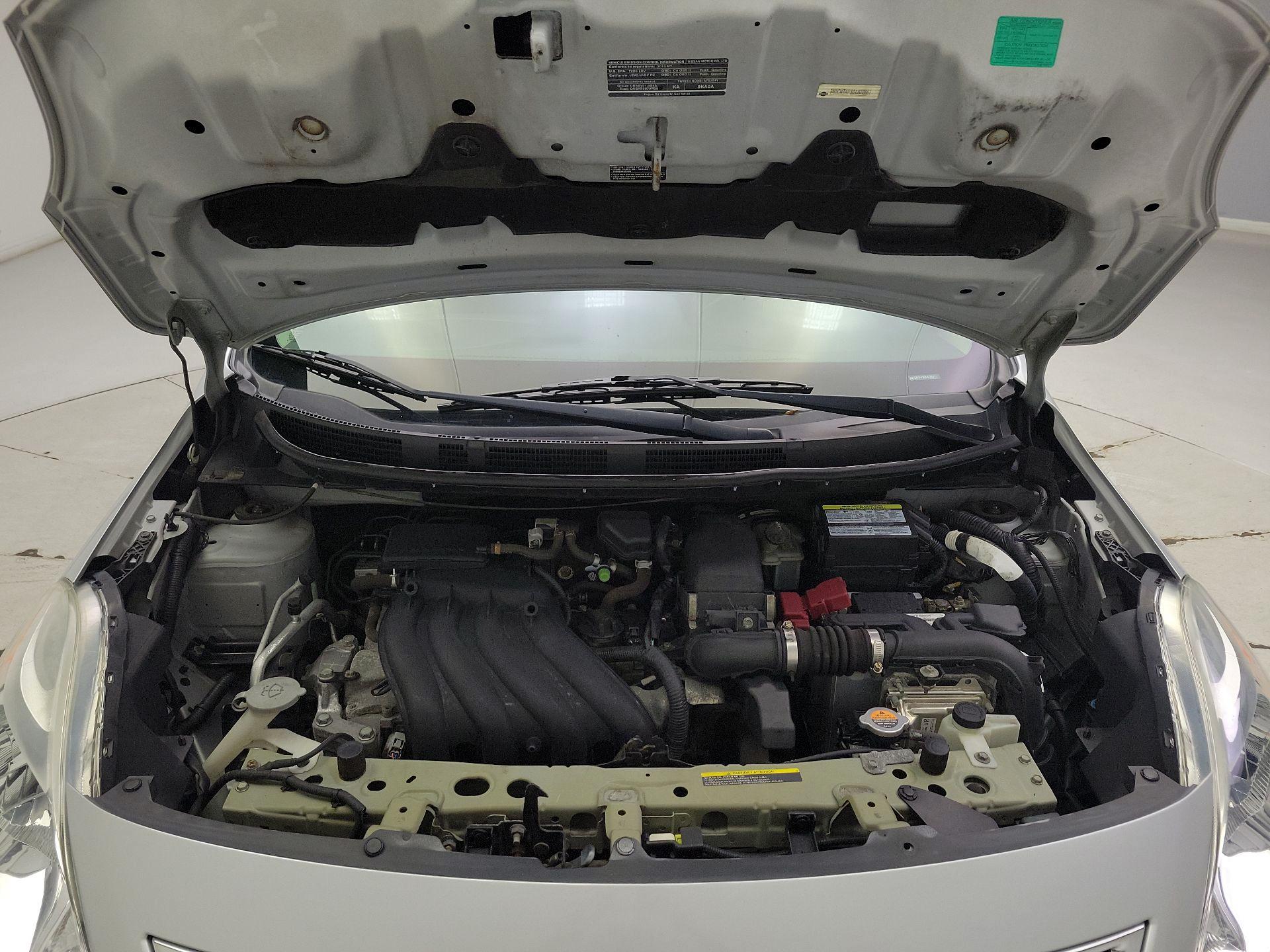 Thumbnail: 2013 Nissan Versa - 20