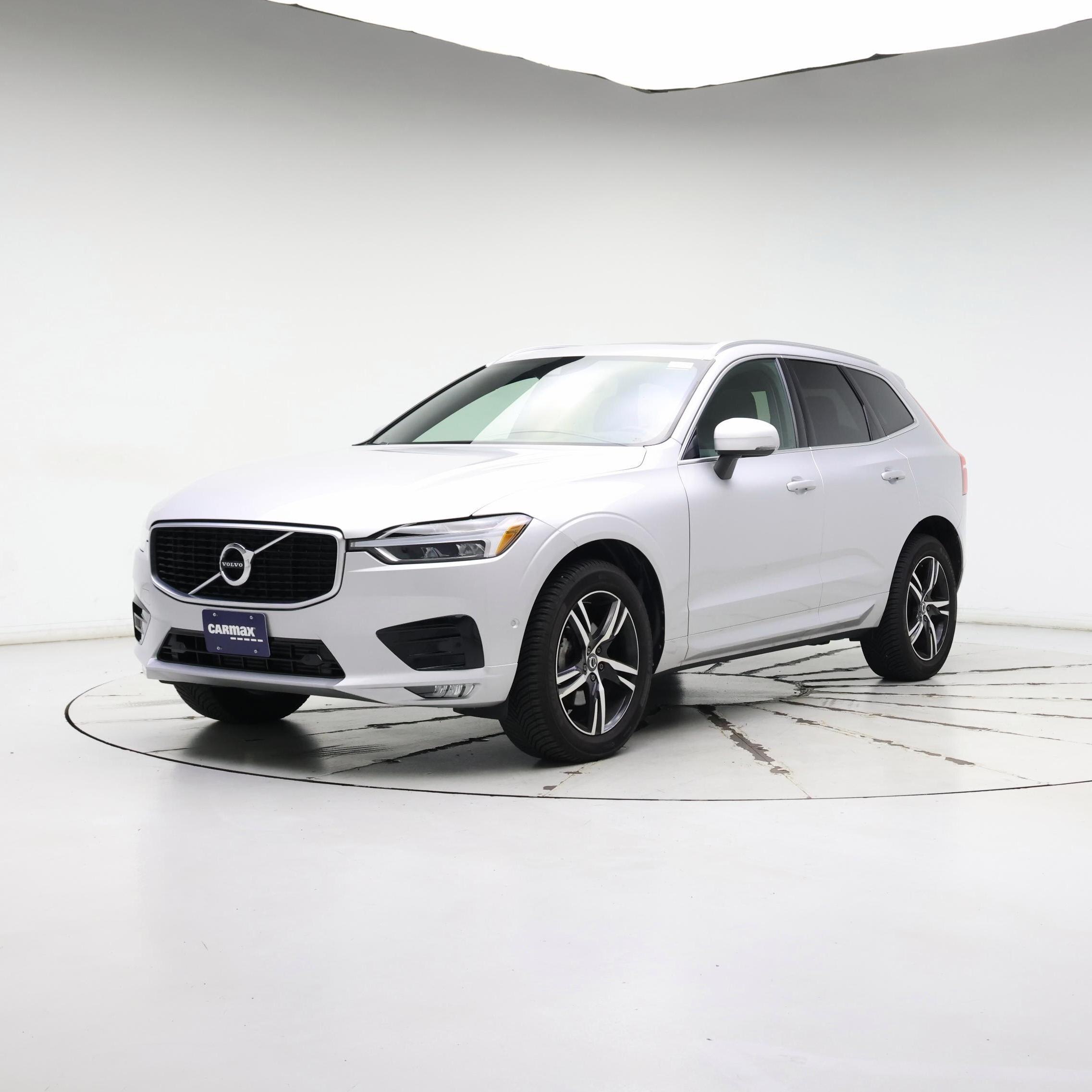 Thumbnail: 2019 Volvo XC60 - 4