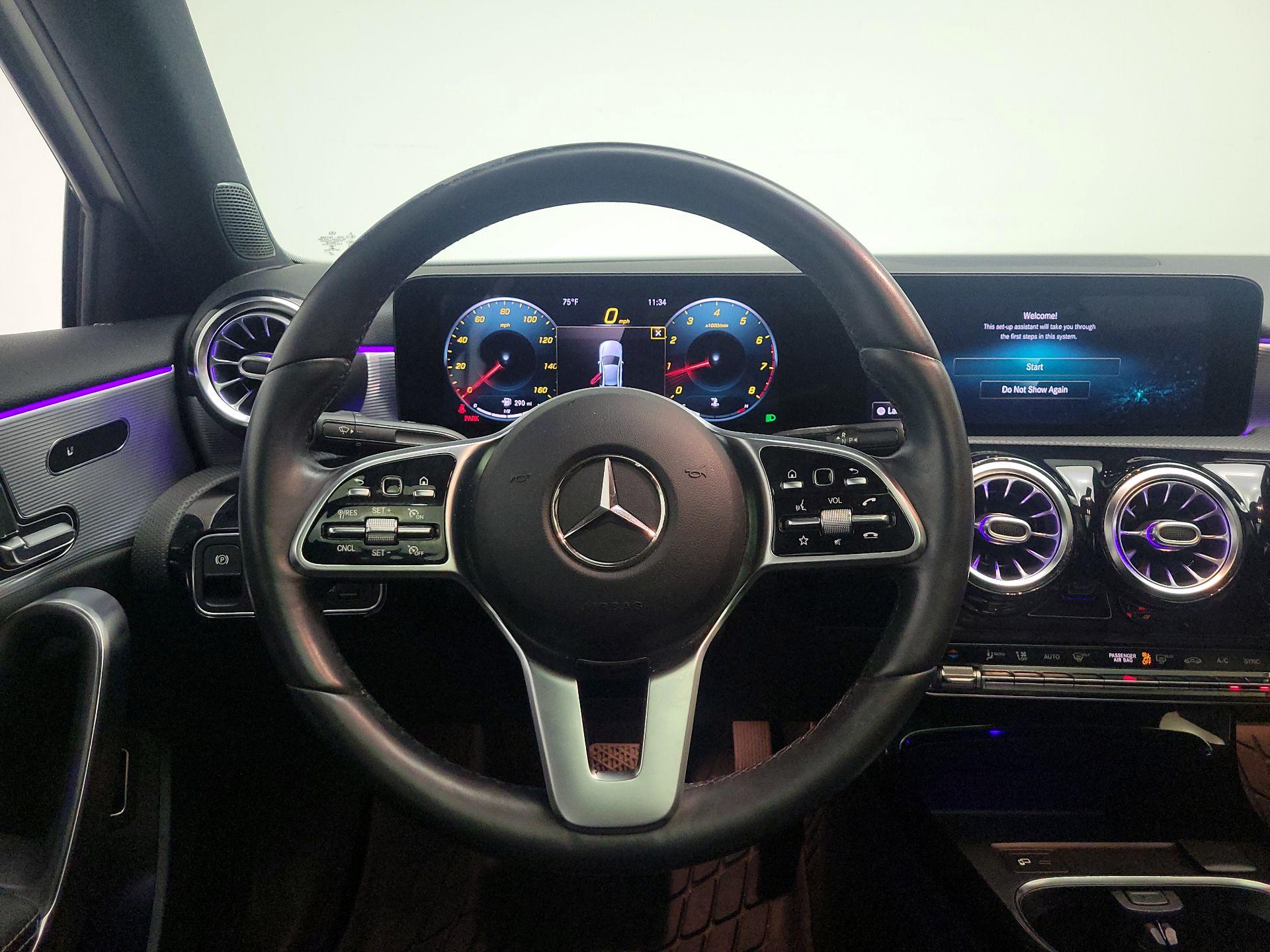 Thumbnail: 2021 Mercedes-Benz A-Class - 10