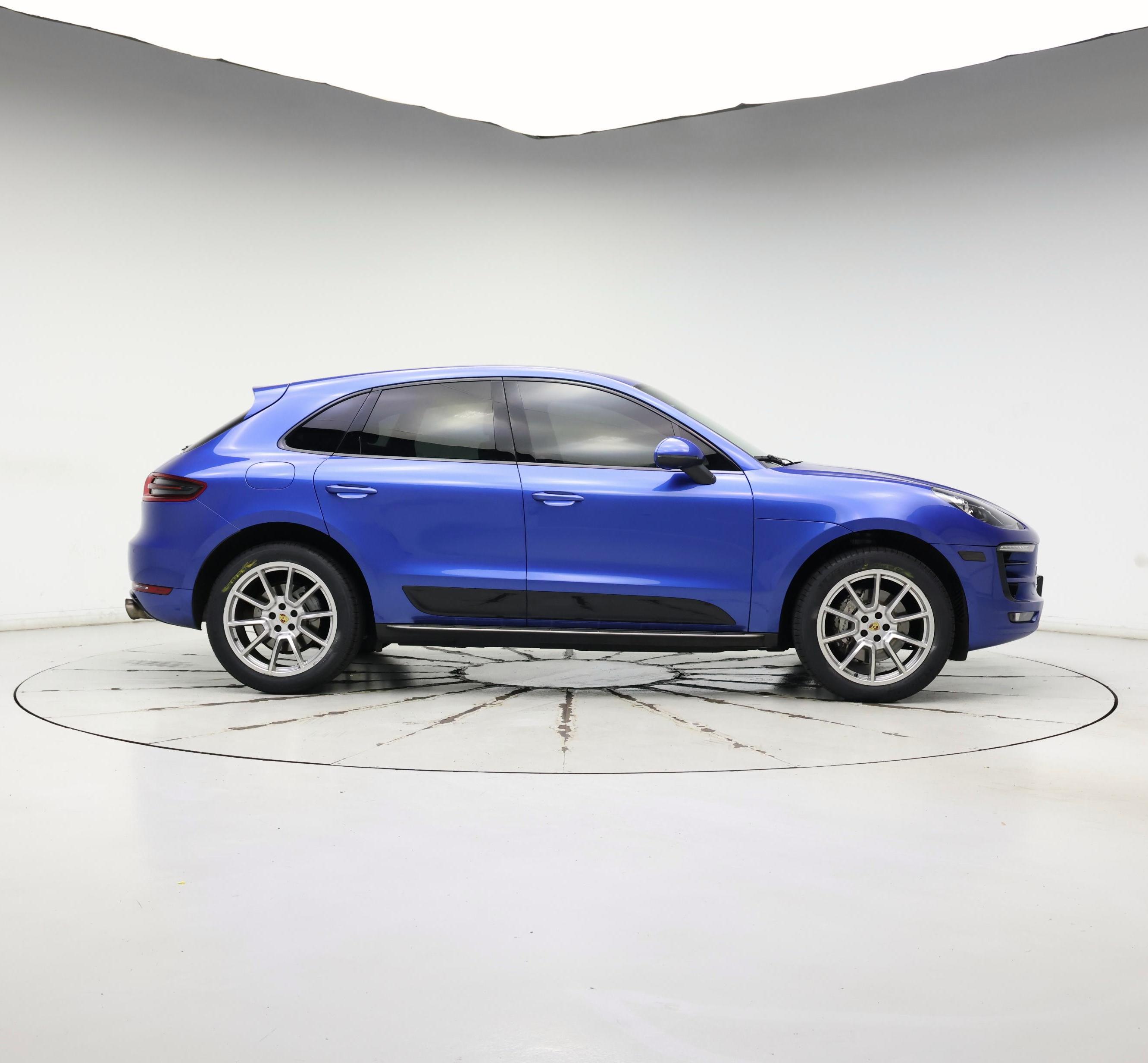 Thumbnail: 2017 Porsche Macan - 7