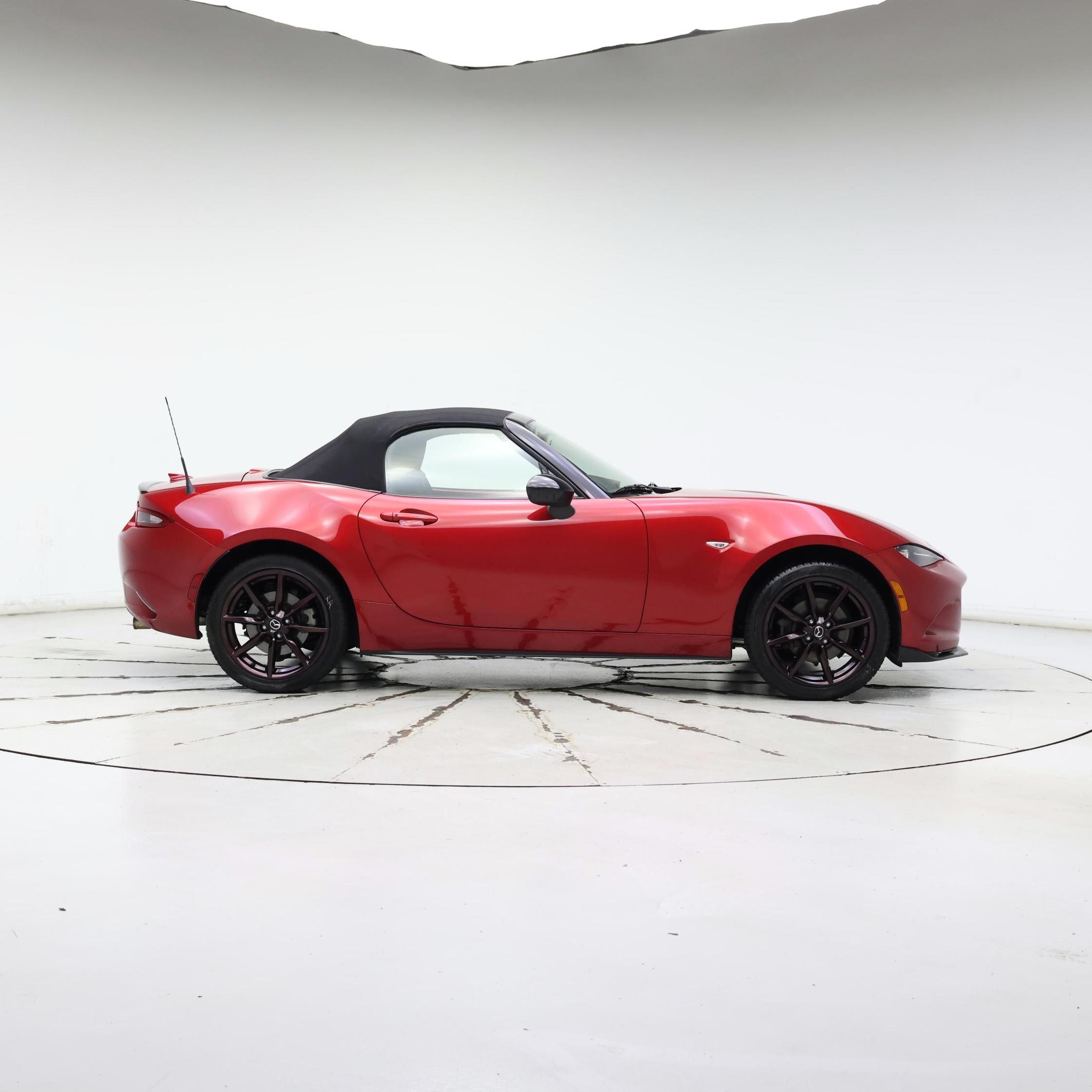 Thumbnail: 2016 Mazda MX-5 Miata - 7
