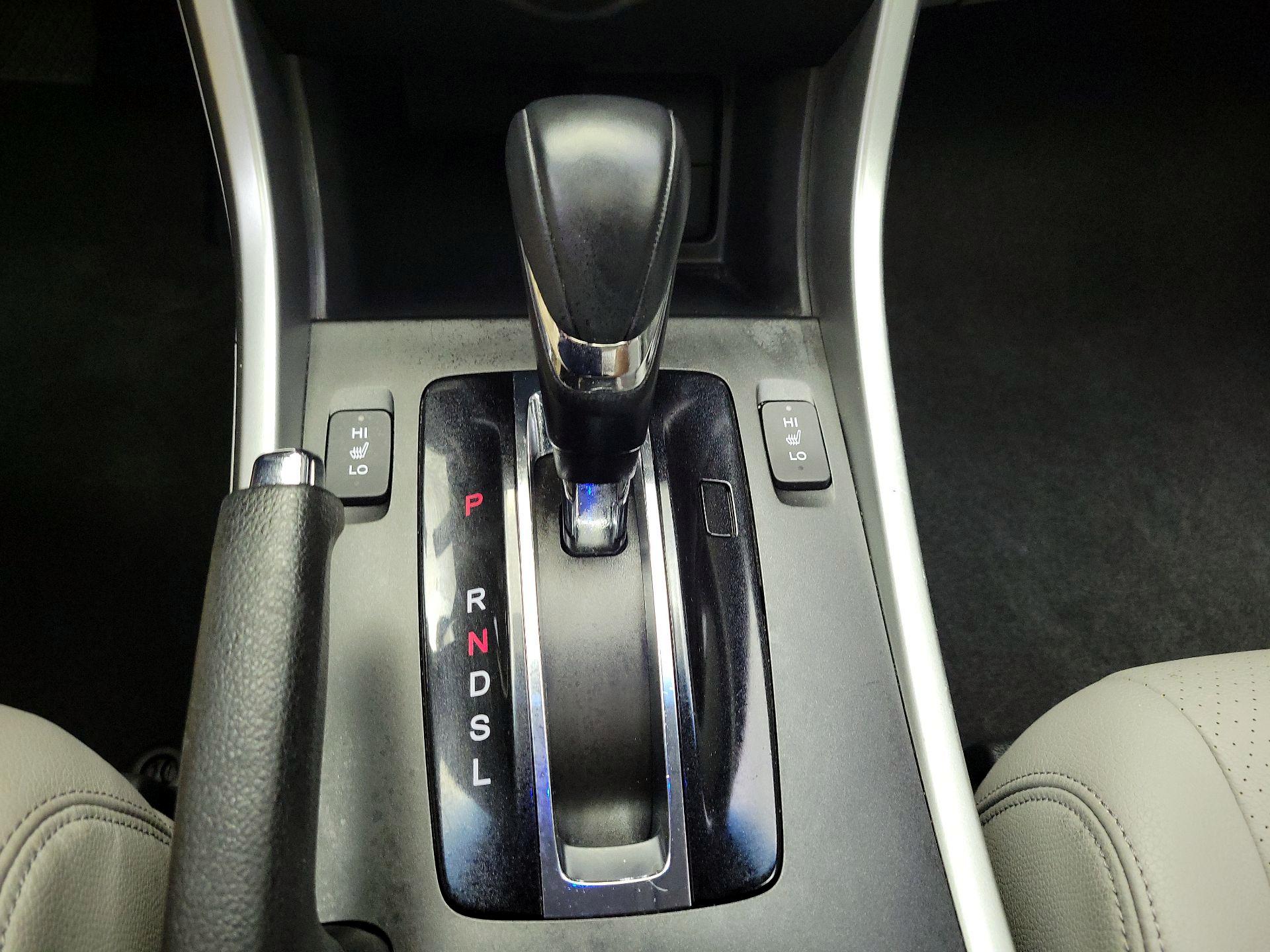 Thumbnail: 2013 Honda Accord - 17