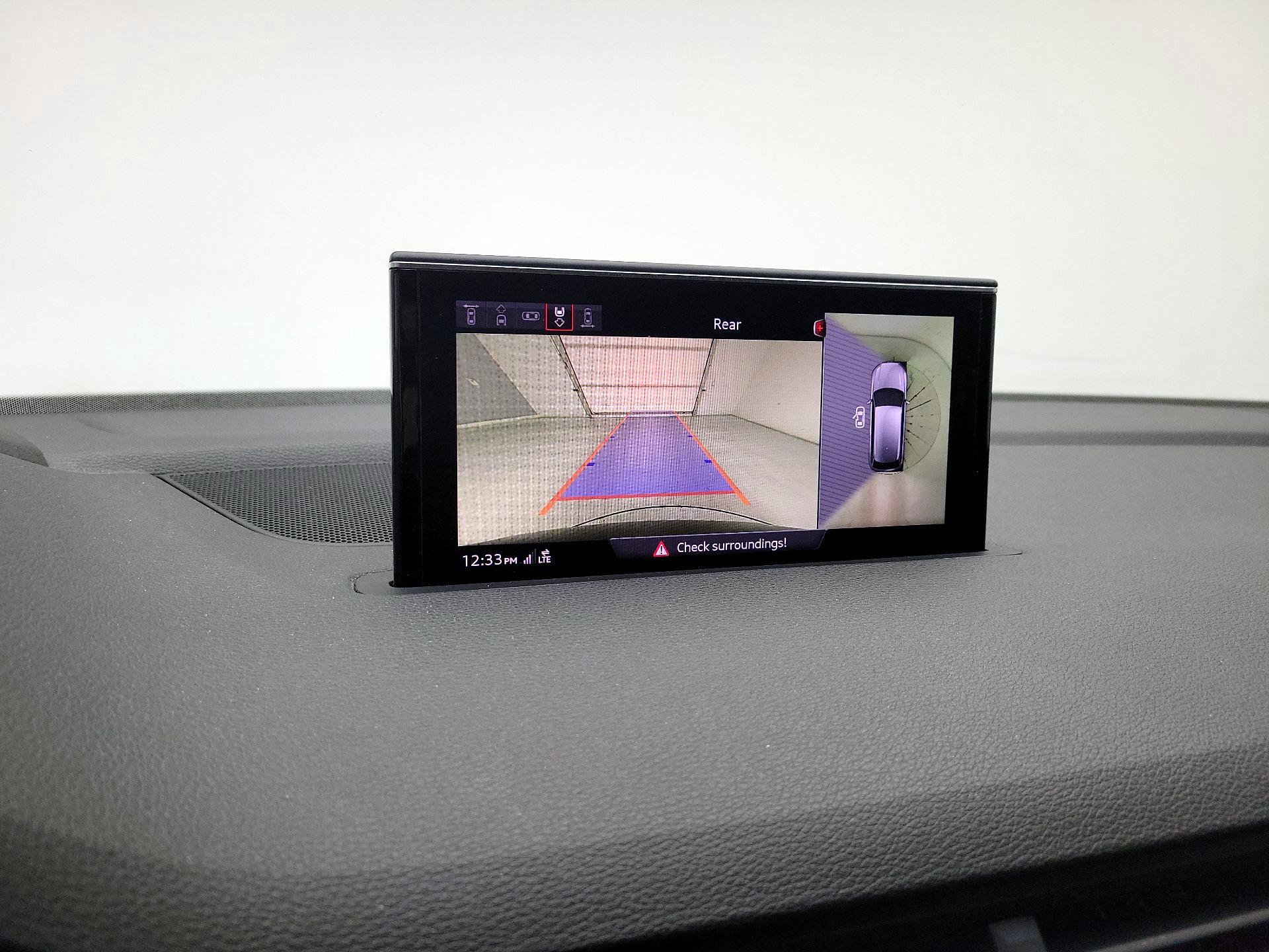 Thumbnail: 2017 Audi Q7 - 15