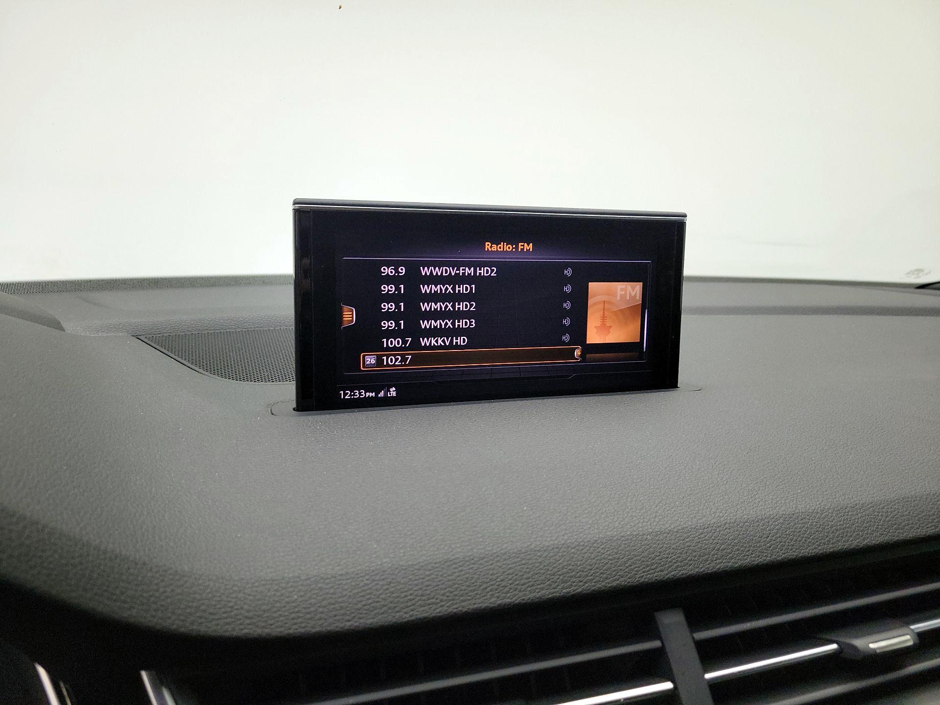 Thumbnail: 2017 Audi Q7 - 16