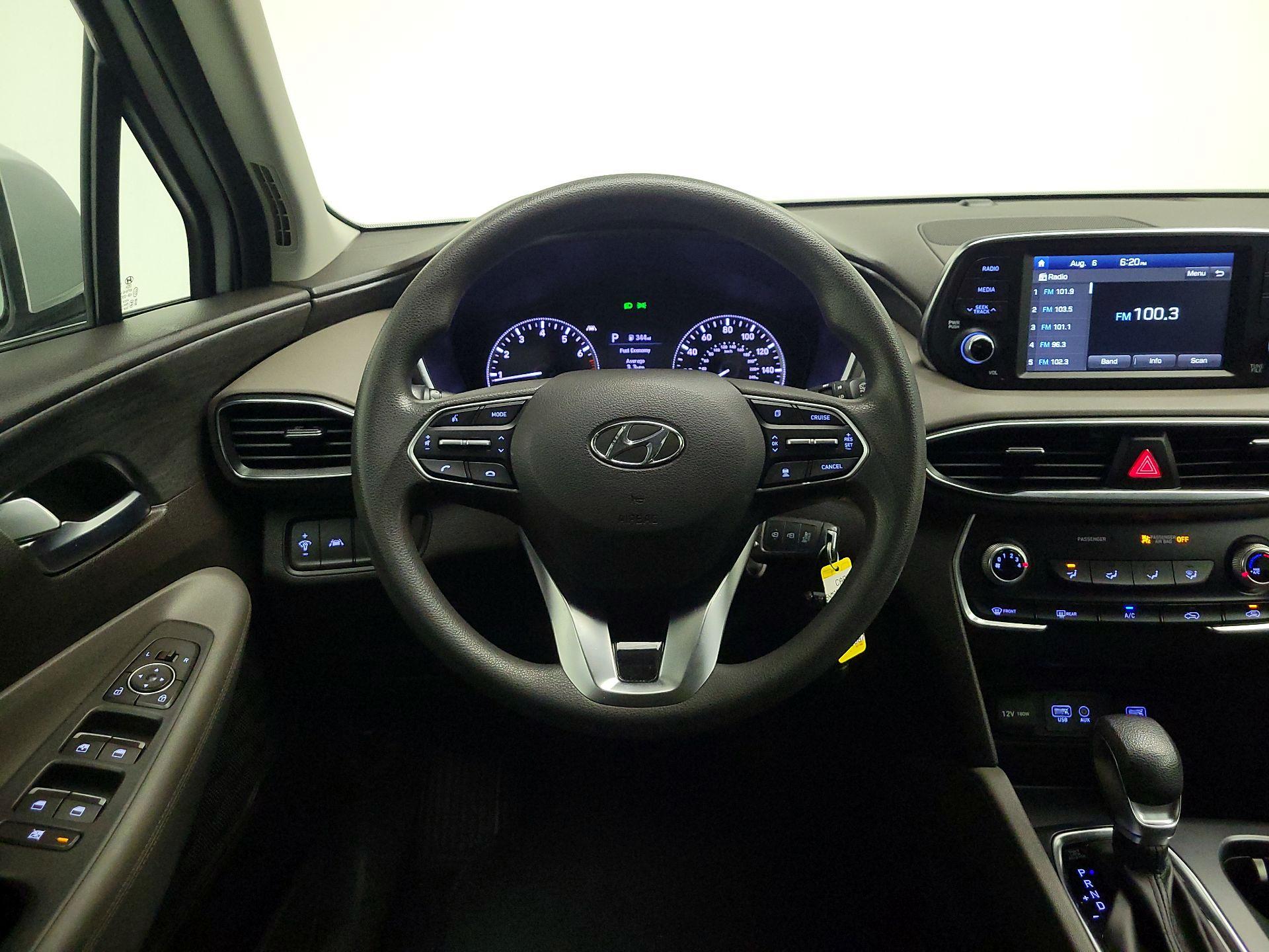 Thumbnail: 2020 Hyundai Santa Fe - 10