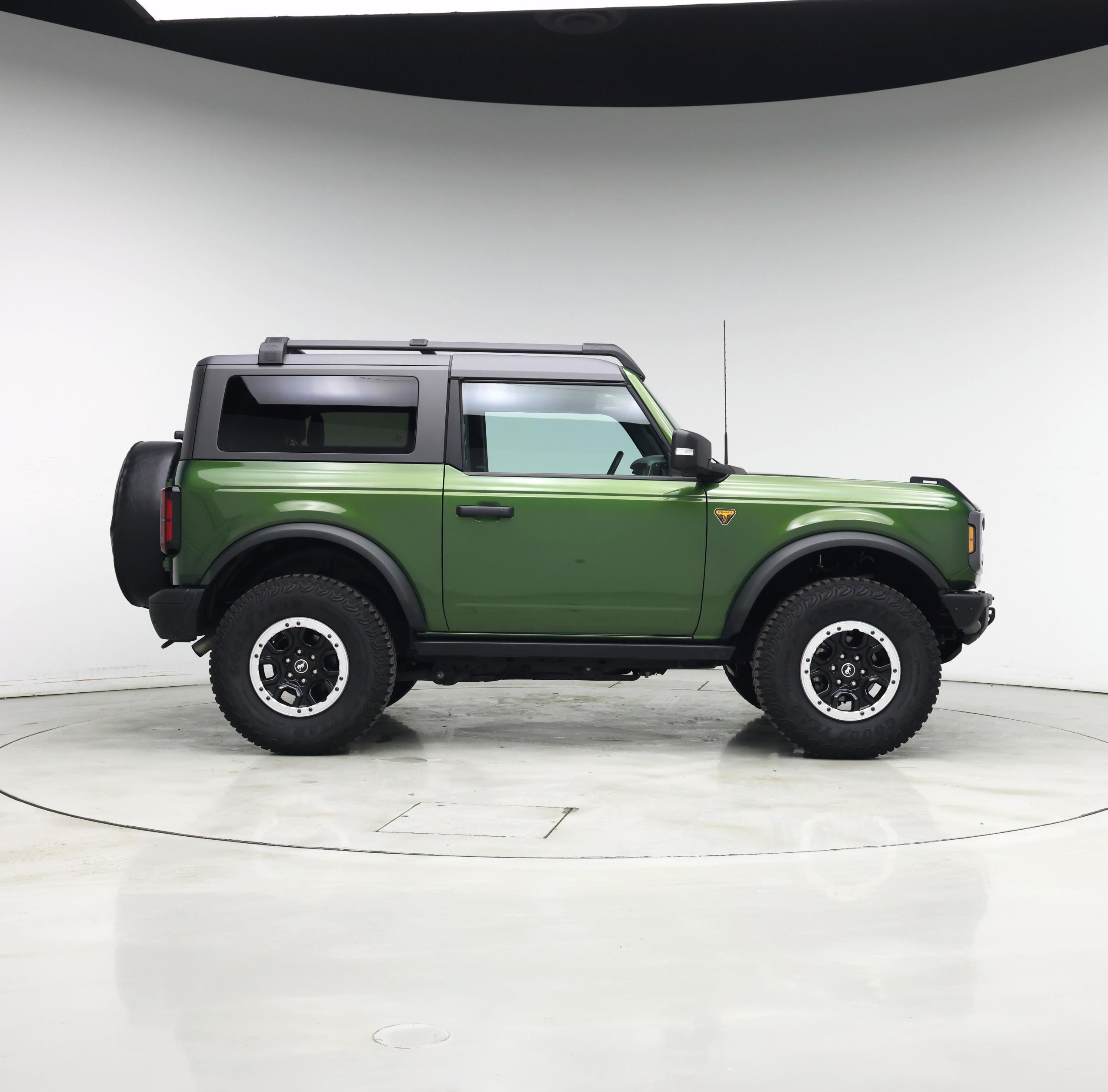 Thumbnail: 2023 Ford Bronco - 7