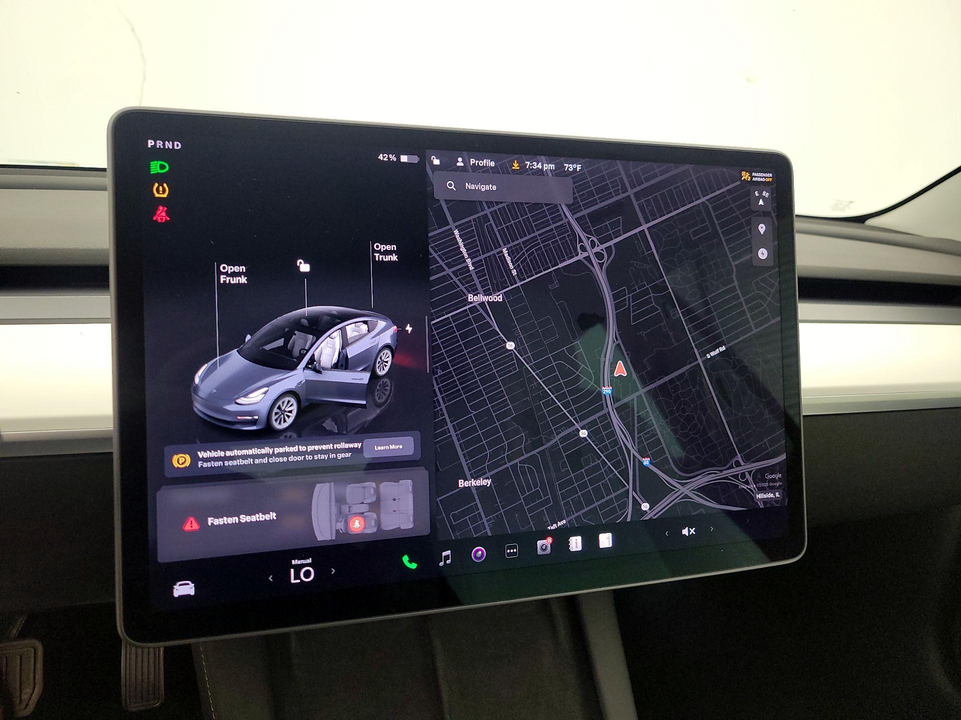 Thumbnail: 2022 Tesla Model 3 - 13