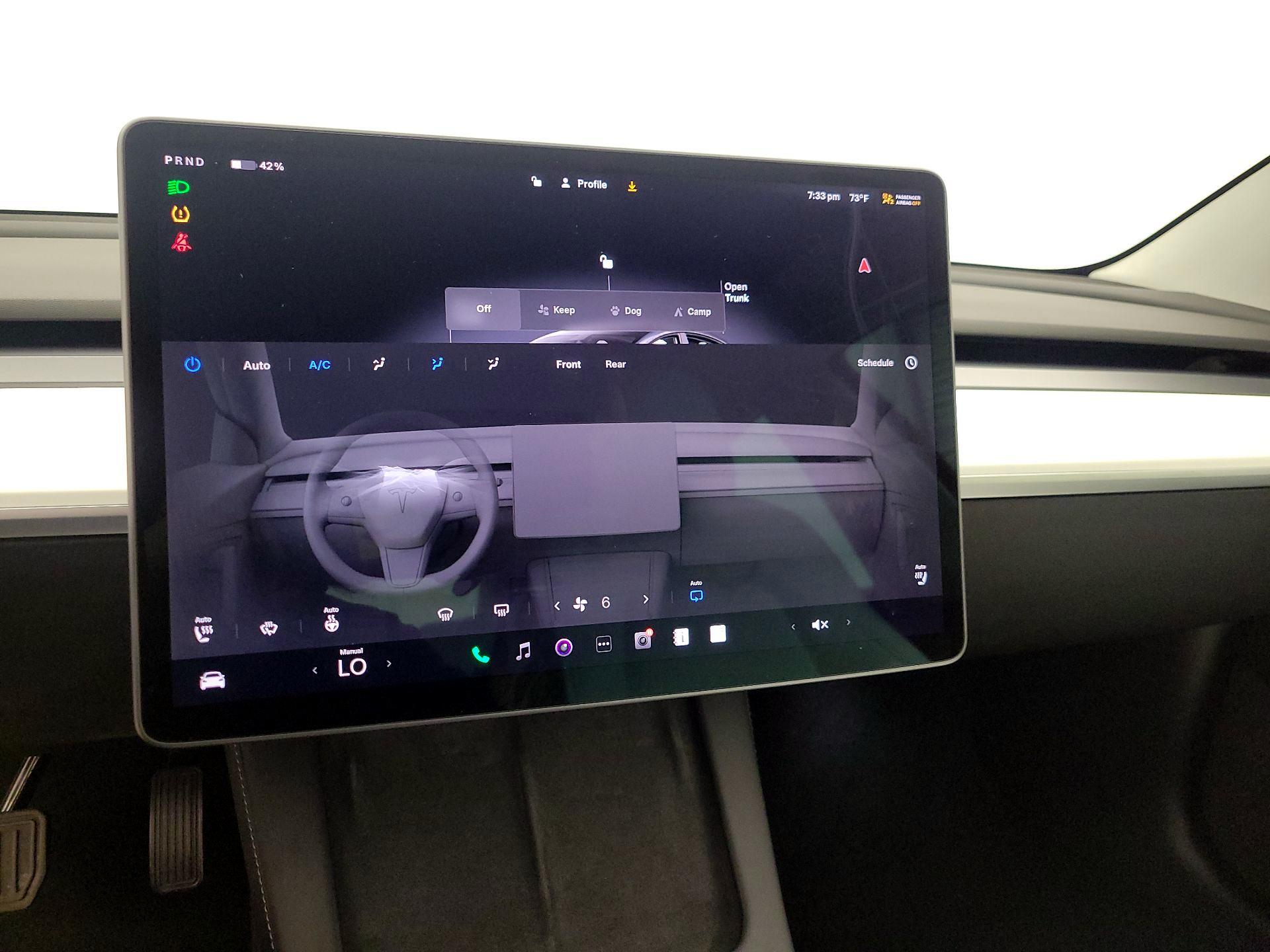 Thumbnail: 2022 Tesla Model 3 - 16