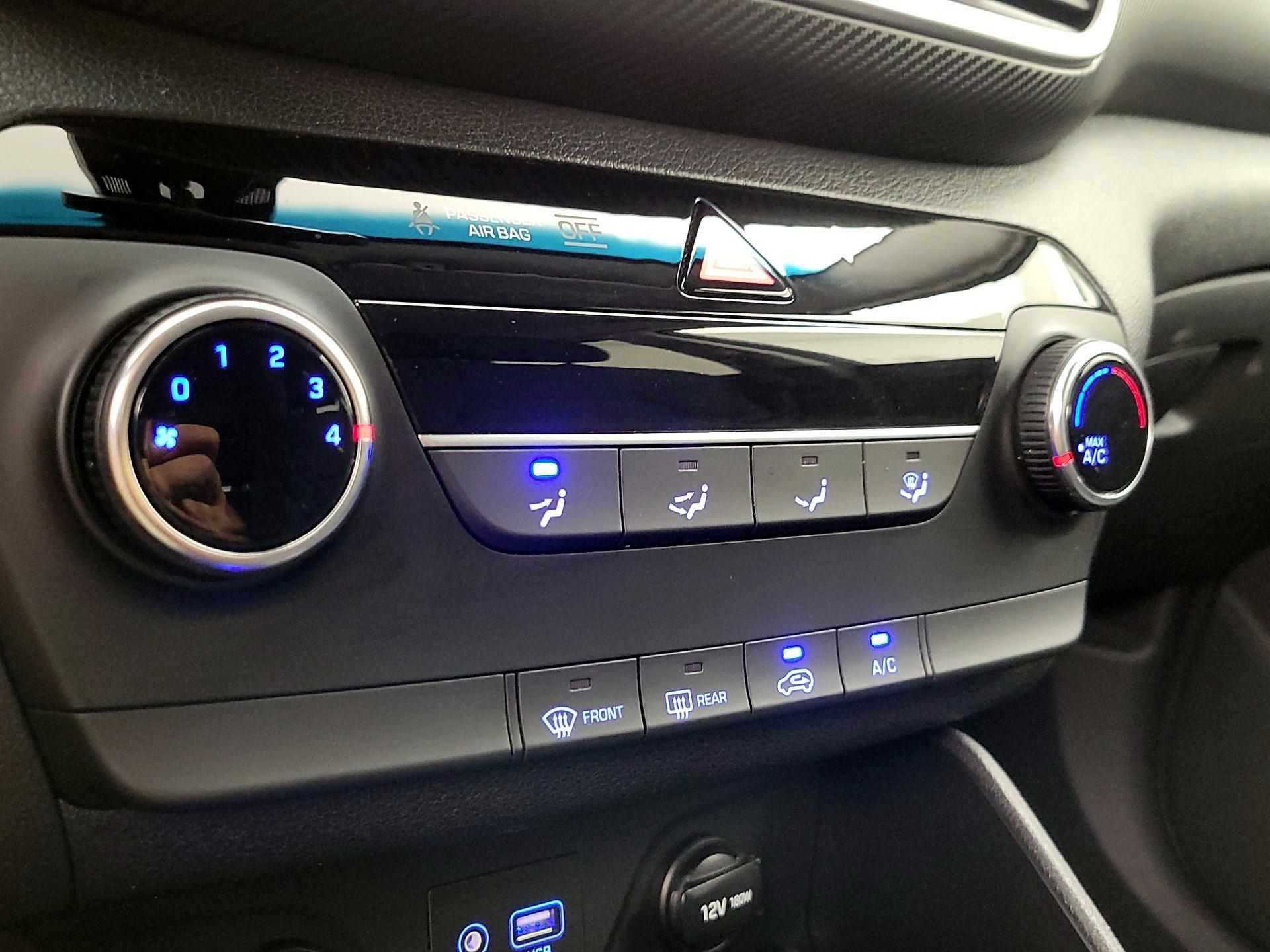 Thumbnail: 2019 Hyundai Tucson - 16