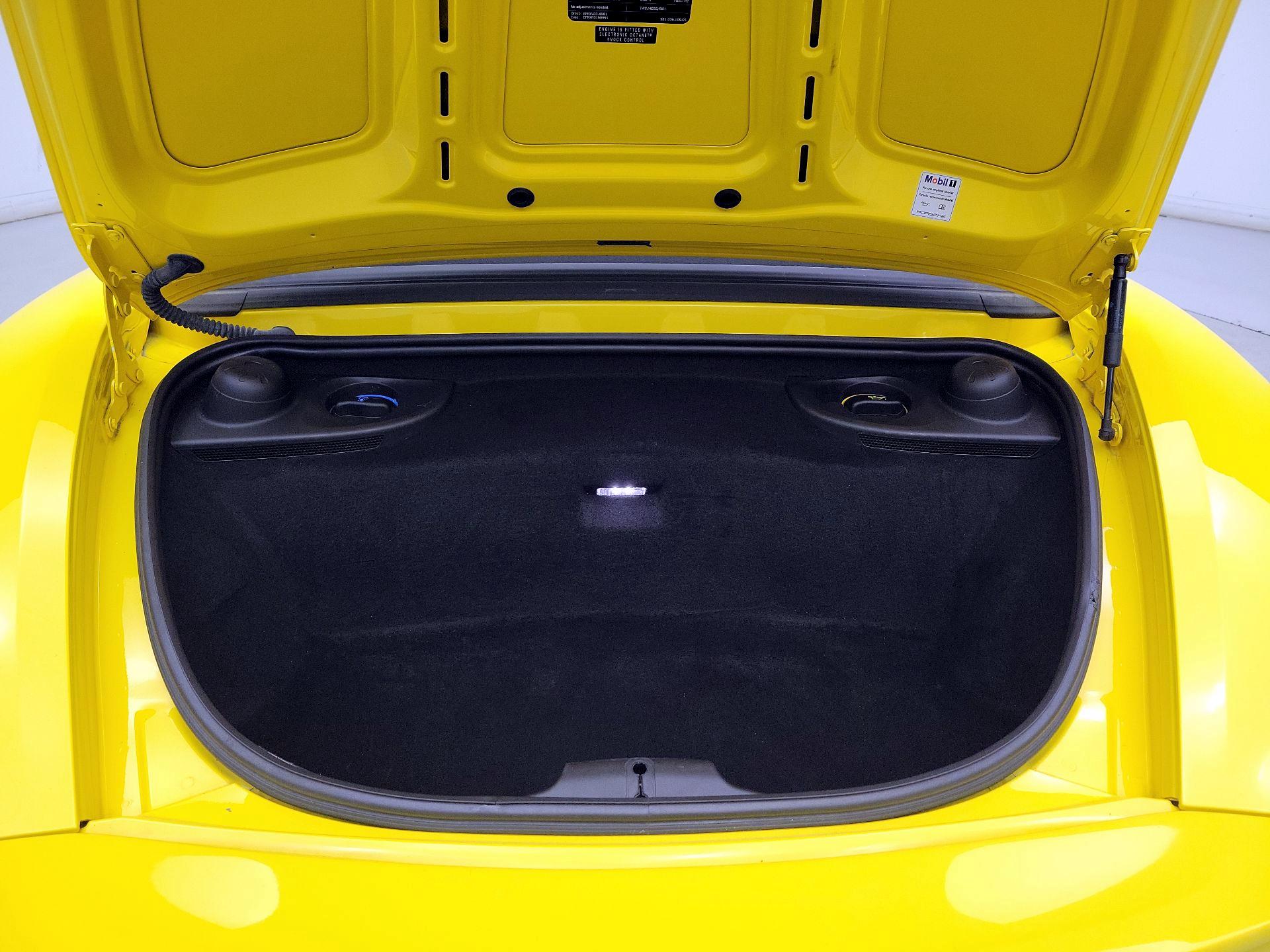 Thumbnail: 2014 Porsche Boxster - 18