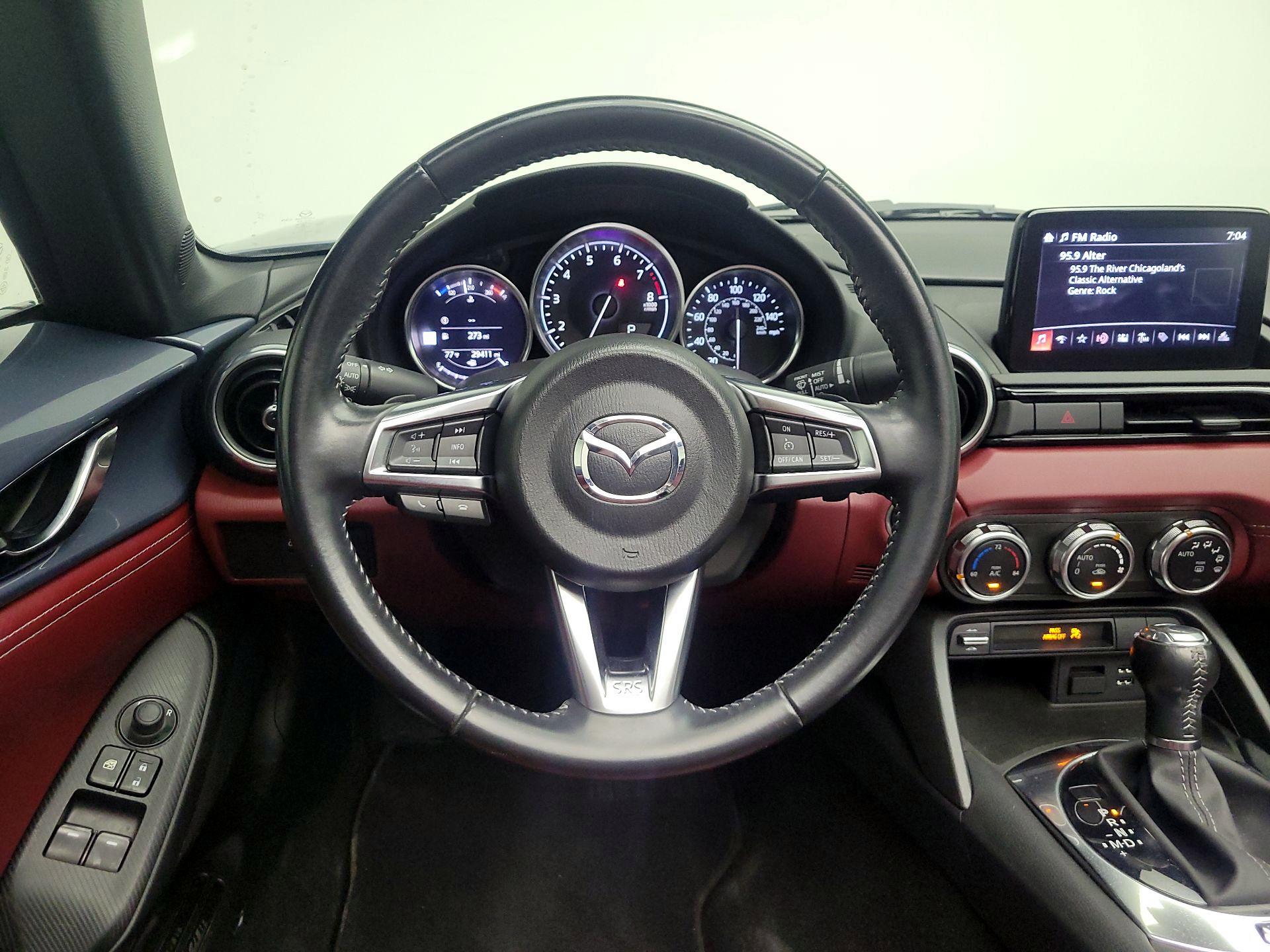 Thumbnail: 2020 Mazda MX-5 Miata - 10