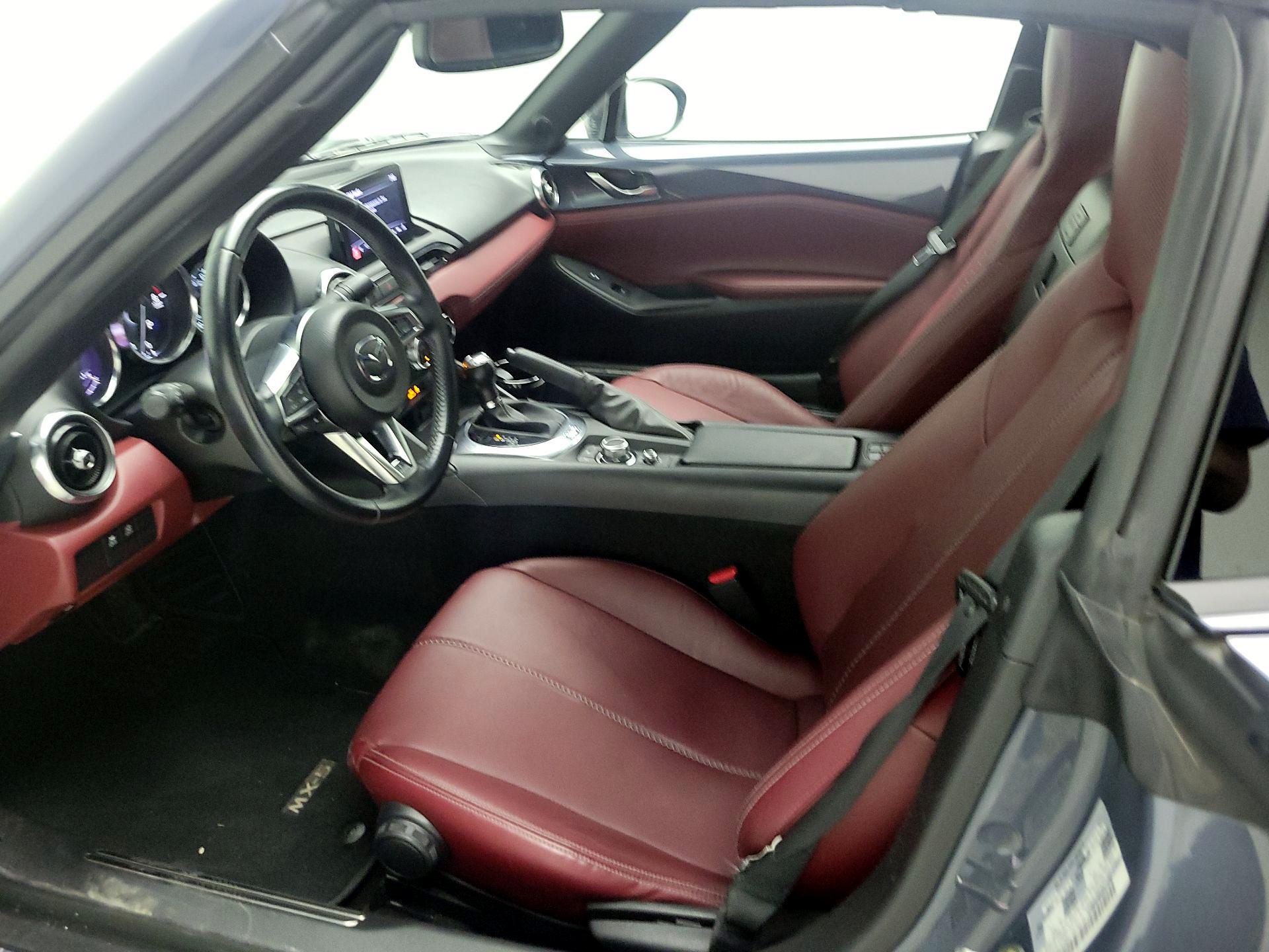 Thumbnail: 2020 Mazda MX-5 Miata - 11