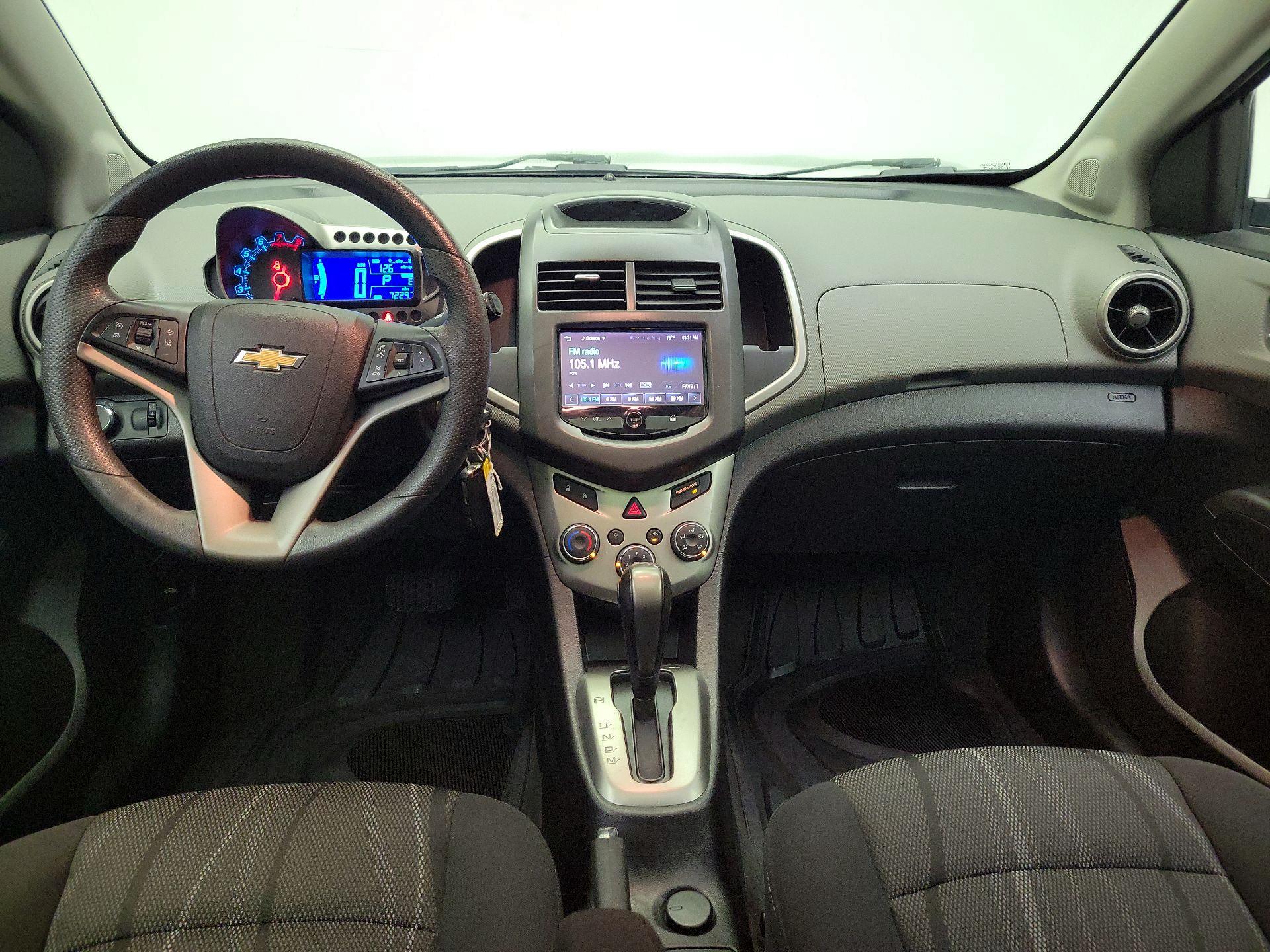 Thumbnail: 2014 Chevrolet Sonic - 9