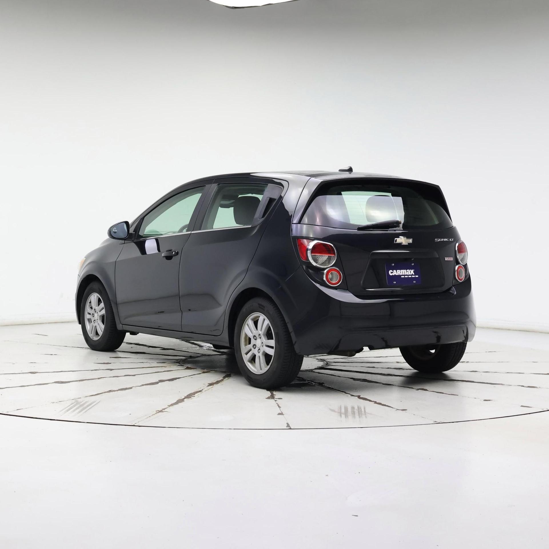Thumbnail: 2014 Chevrolet Sonic - 2
