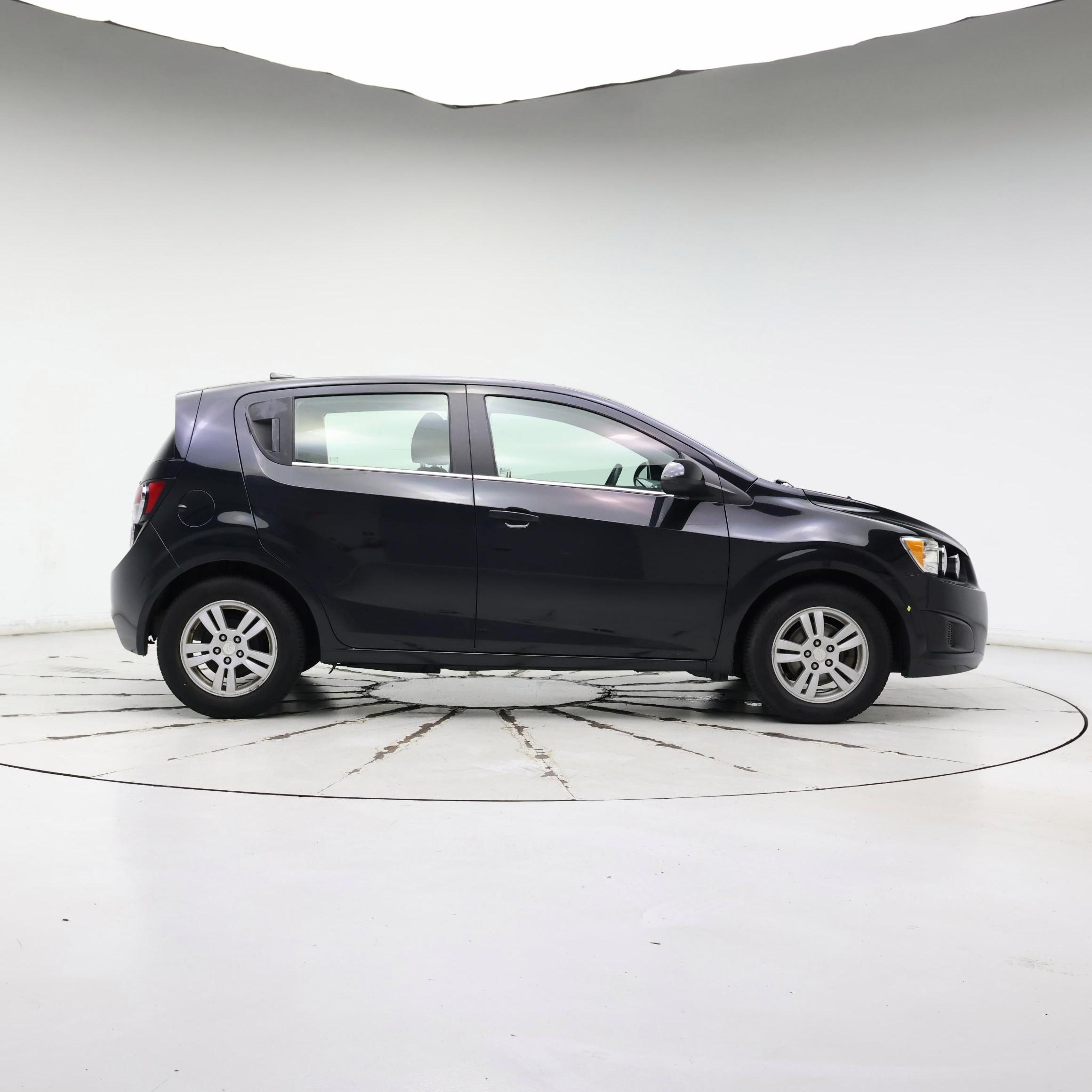 Thumbnail: 2014 Chevrolet Sonic - 7
