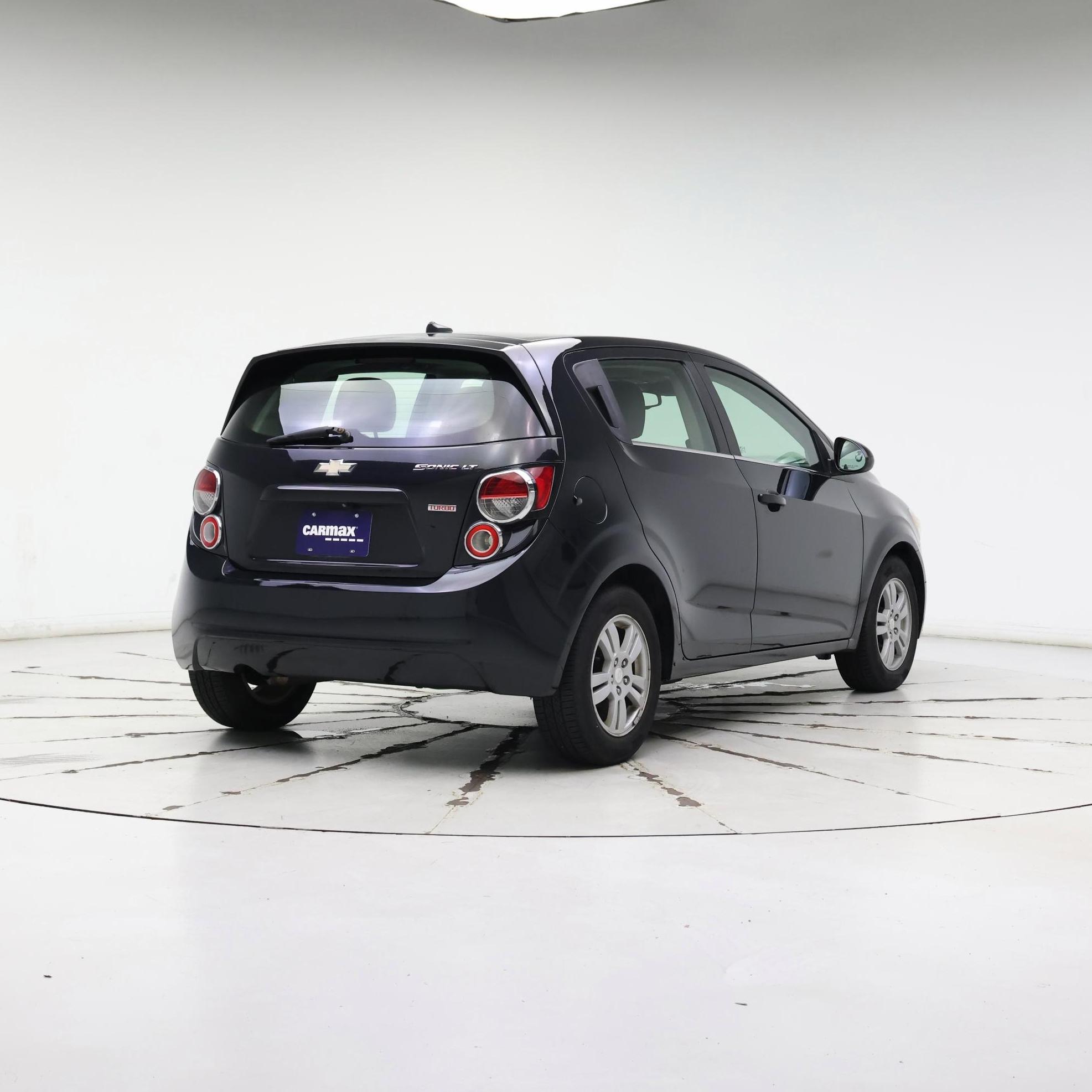 Thumbnail: 2014 Chevrolet Sonic - 8