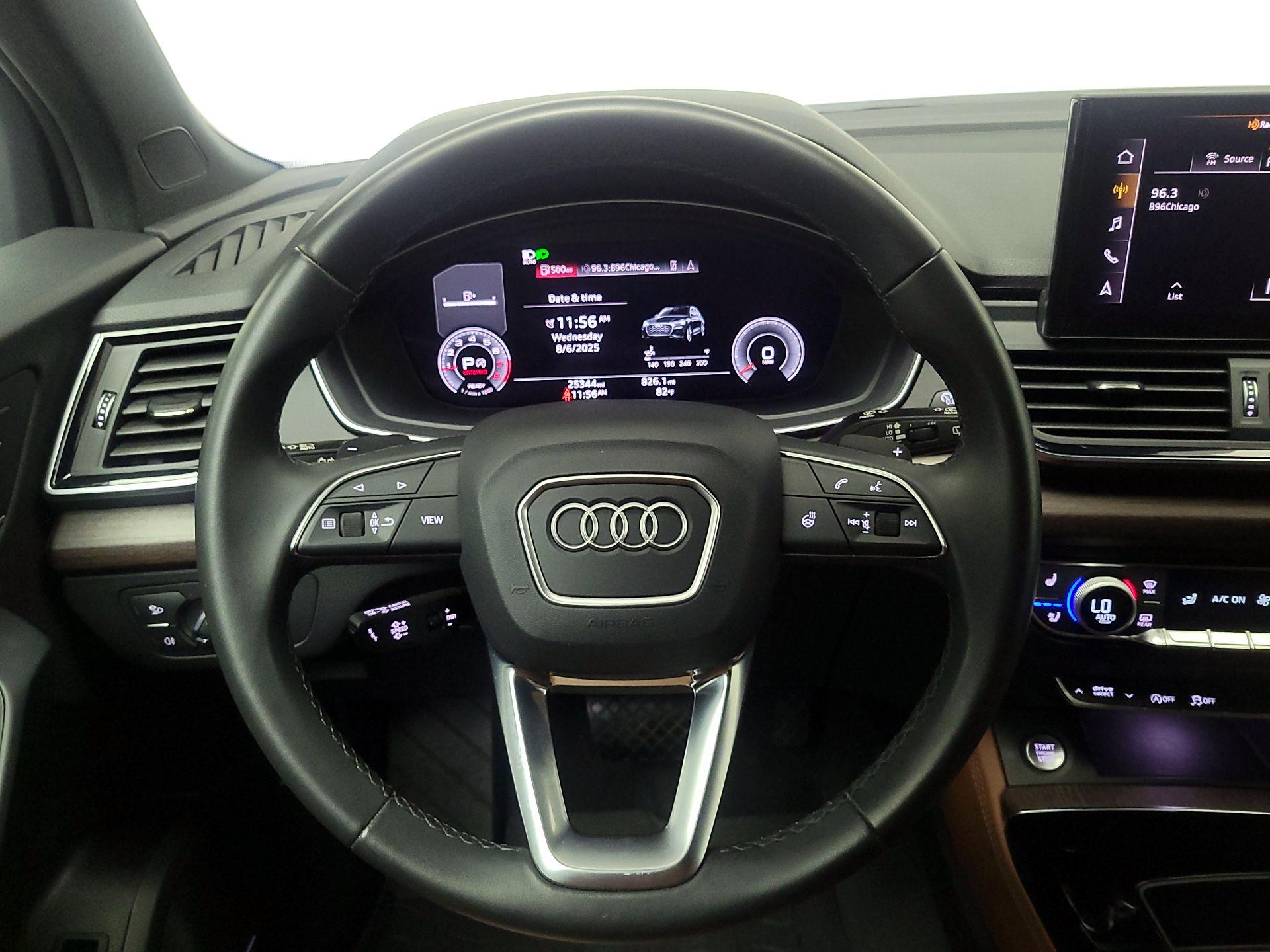 Thumbnail: 2022 Audi Q5 - 10