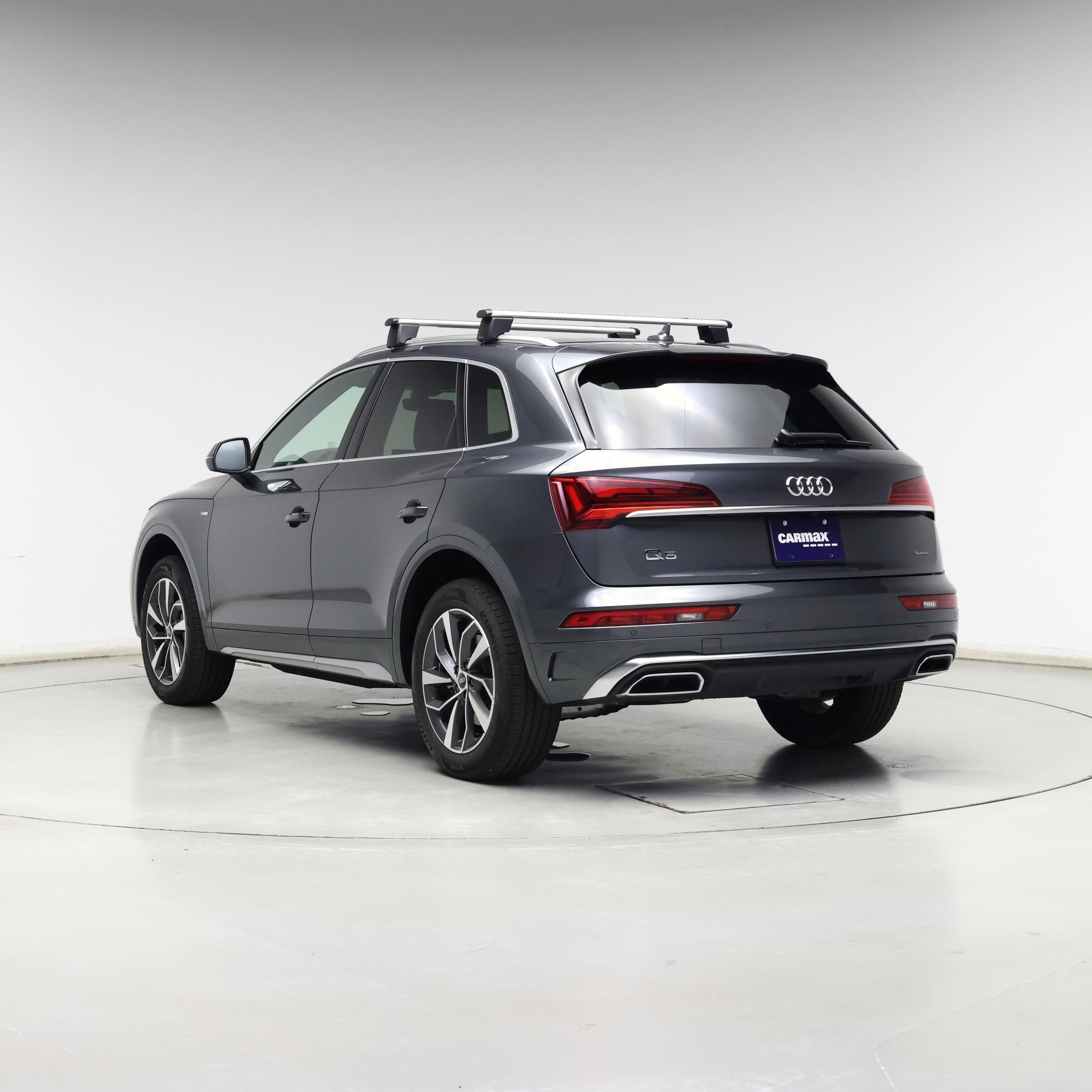 Thumbnail: 2022 Audi Q5 - 2