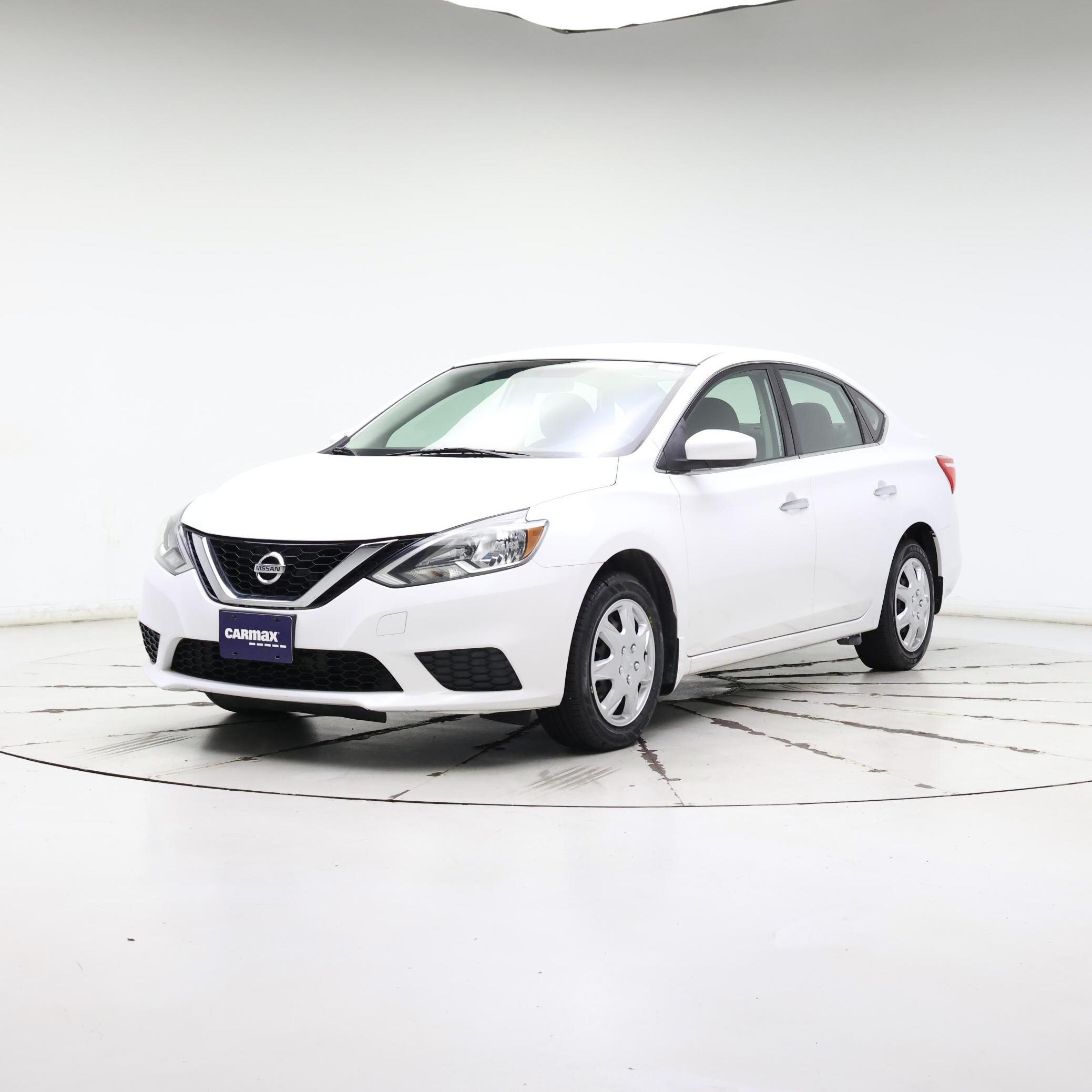 Thumbnail: 2016 Nissan Sentra - 4