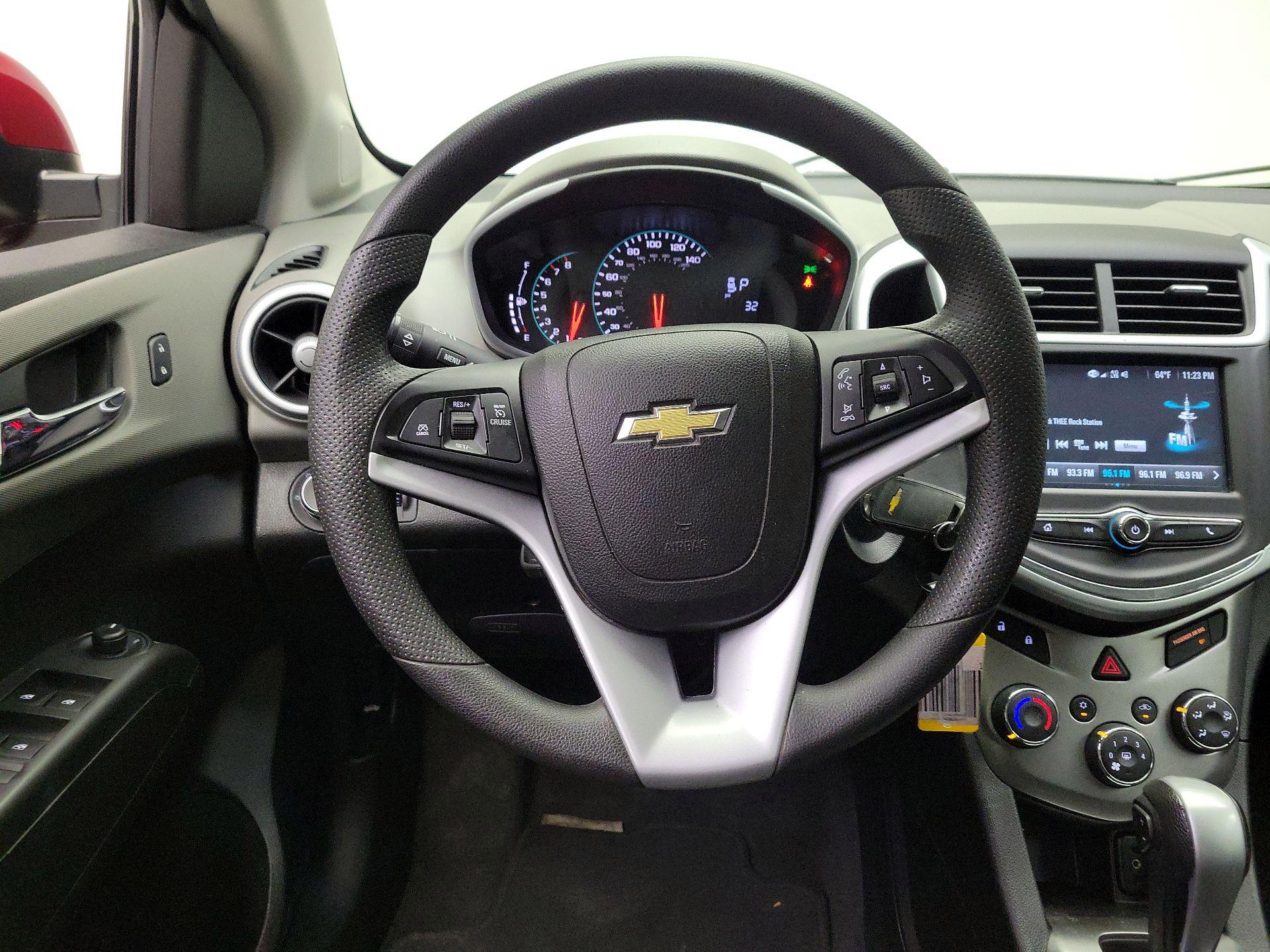 Thumbnail: 2017 Chevrolet Sonic - 10