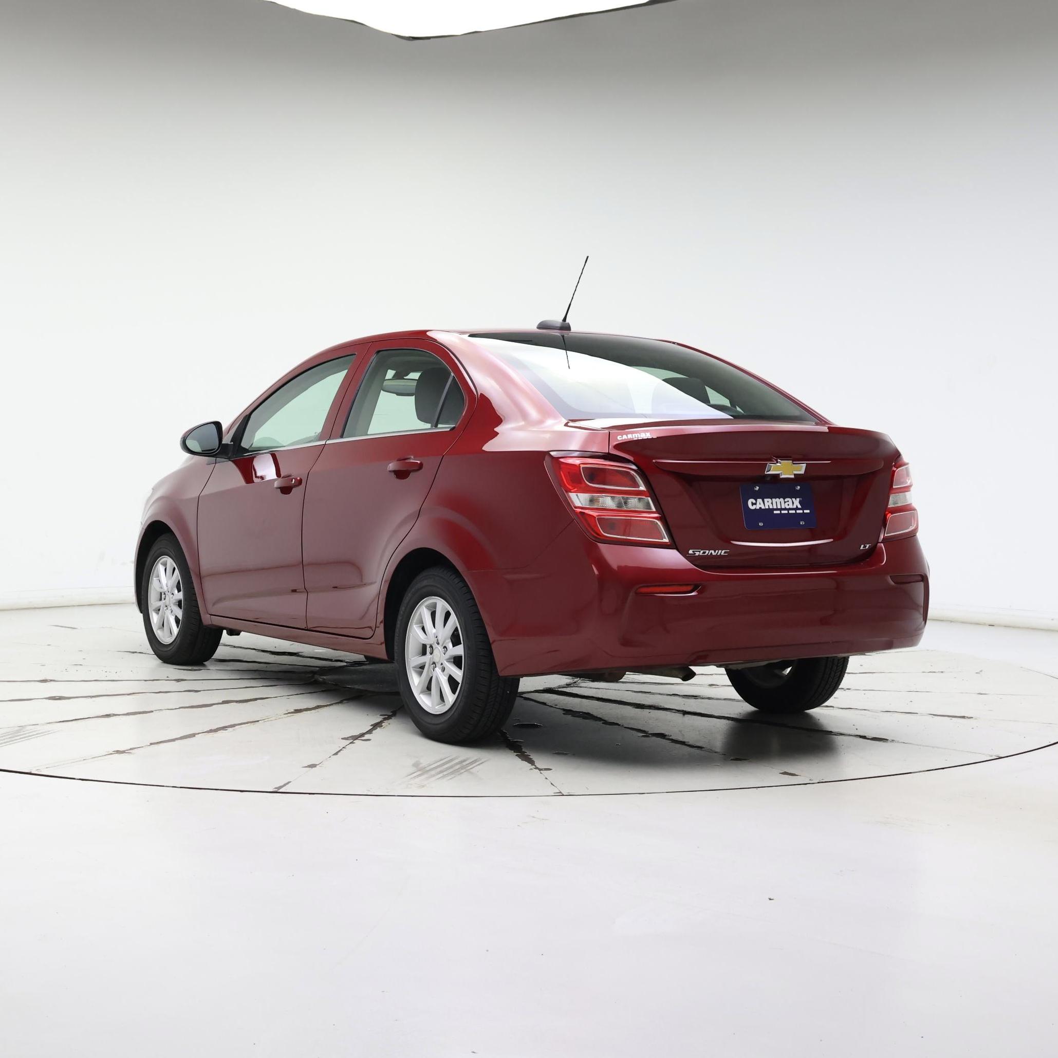 Thumbnail: 2017 Chevrolet Sonic - 2