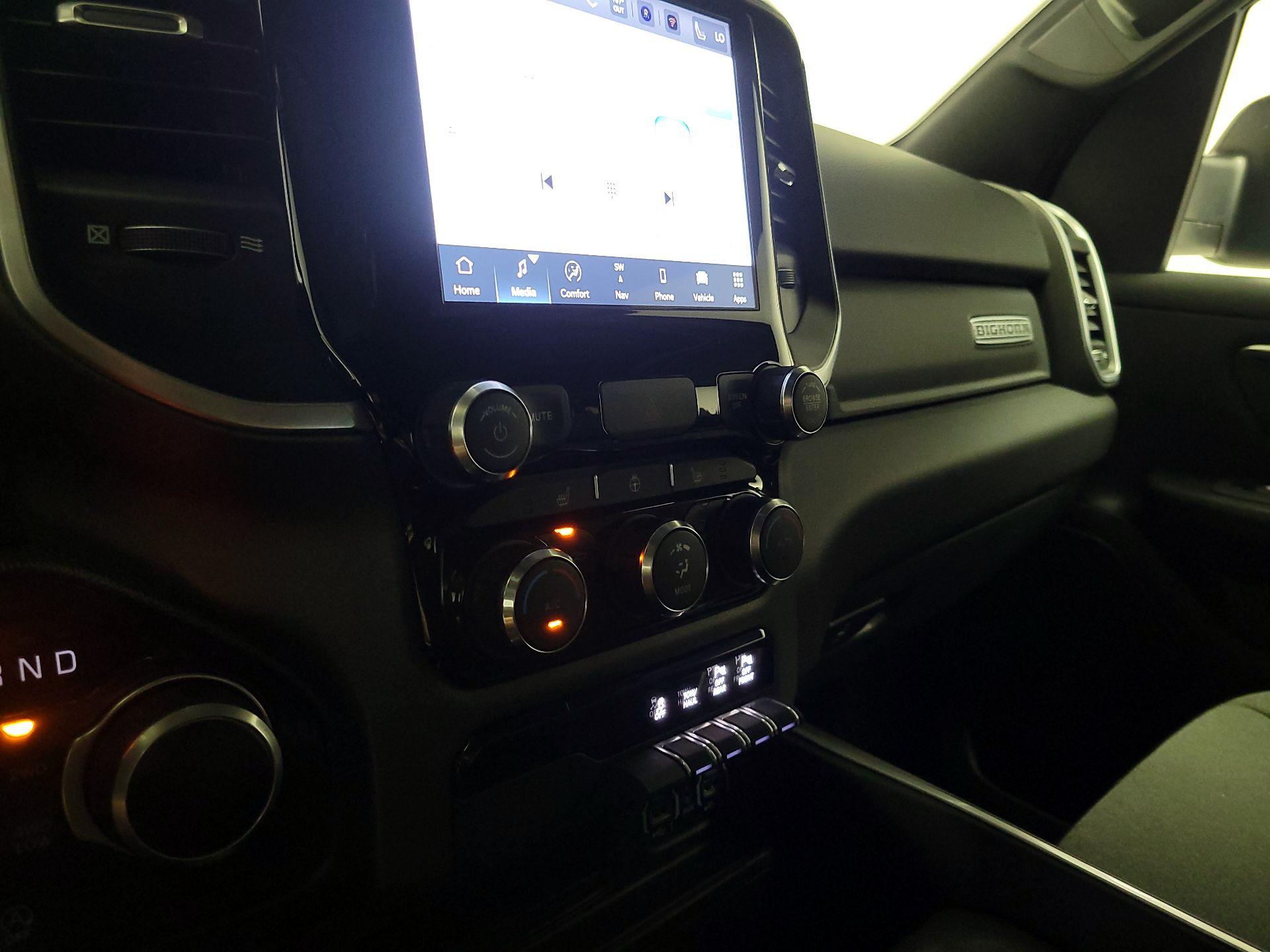 Thumbnail: 2022 RAM 1500 - 17