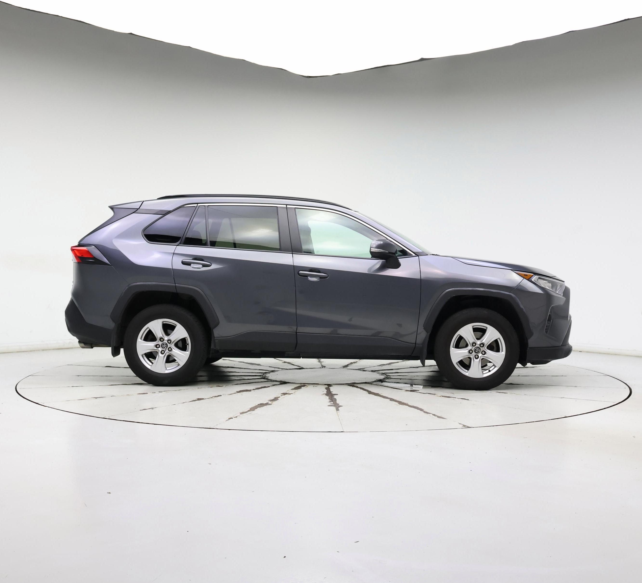 Thumbnail: 2020 Toyota RAV4 - 7