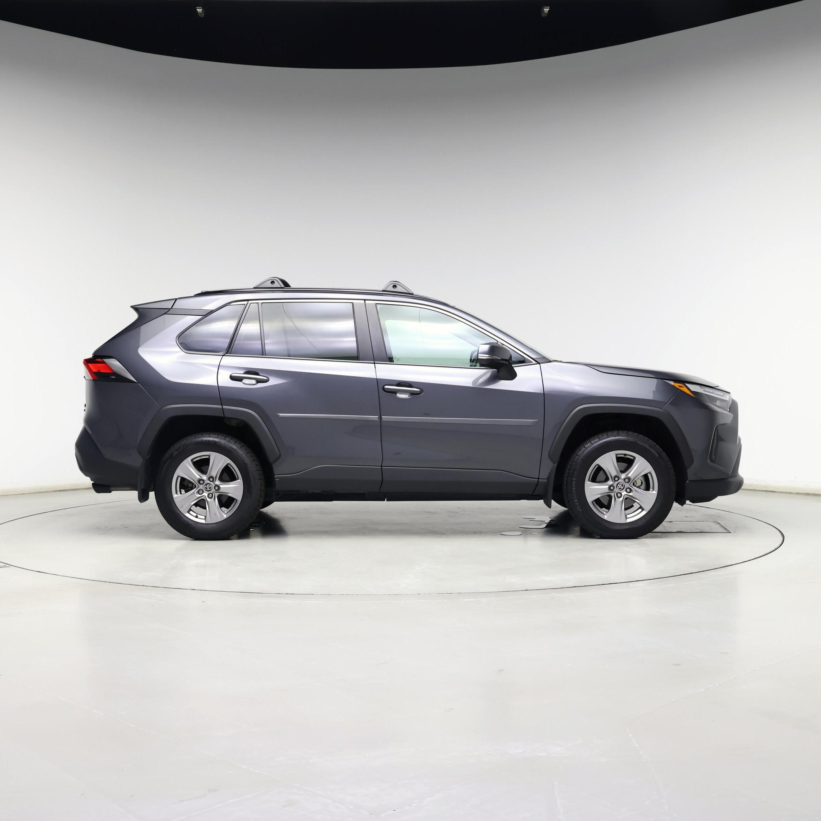 Thumbnail: 2022 Toyota RAV4 - 7