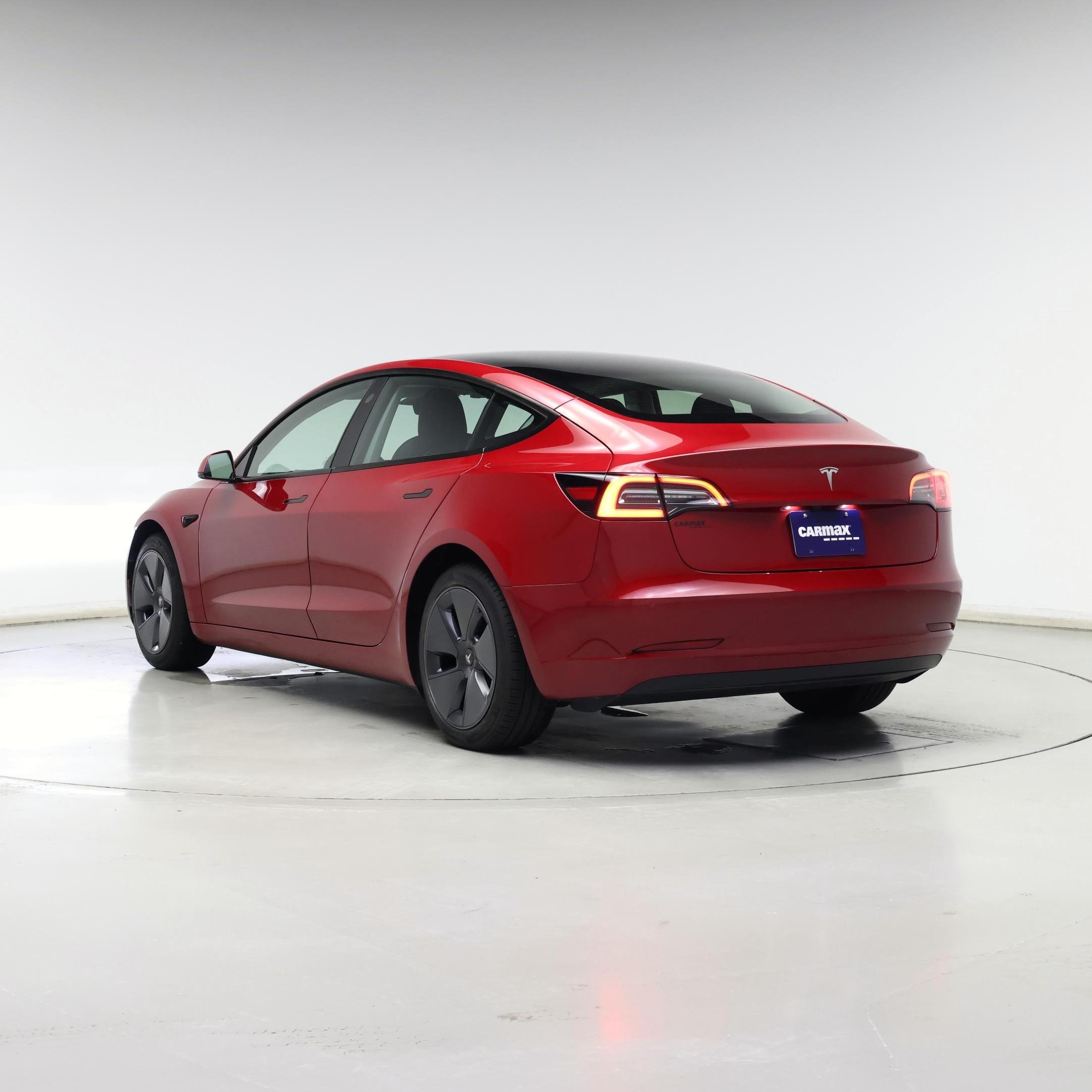 Thumbnail: 2022 Tesla Model 3 - 2