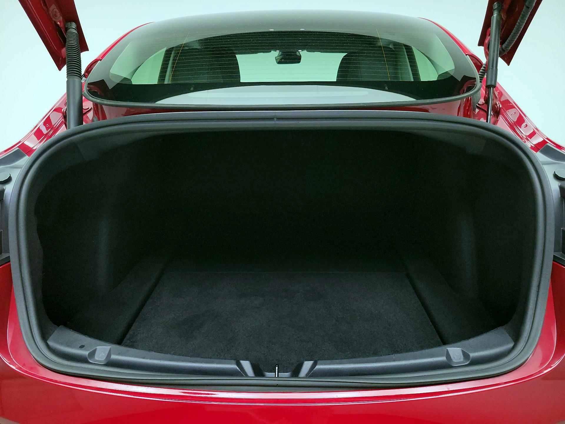 Thumbnail: 2022 Tesla Model 3 - 19