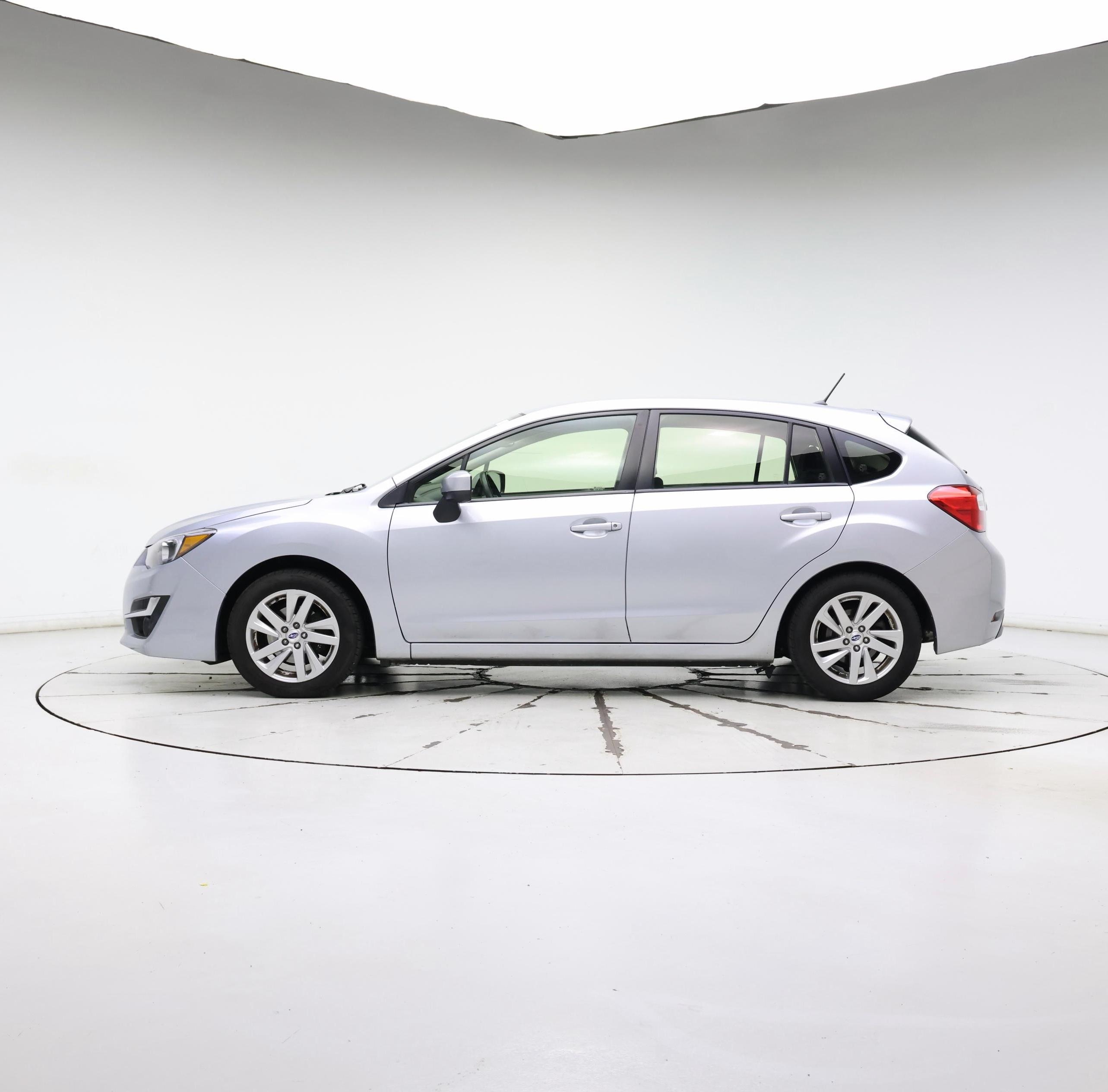 Thumbnail: 2016 Subaru Impreza - 3