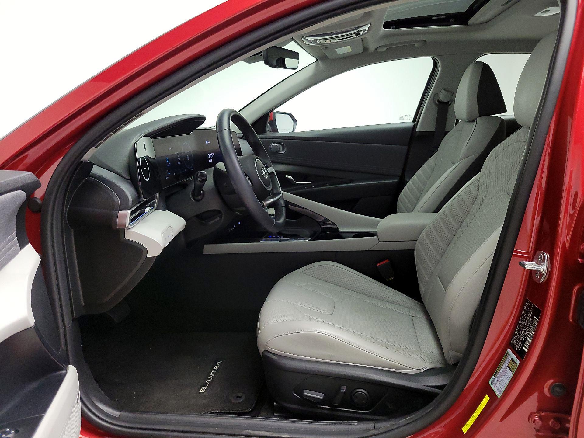 Thumbnail: 2021 Hyundai Elantra - 11