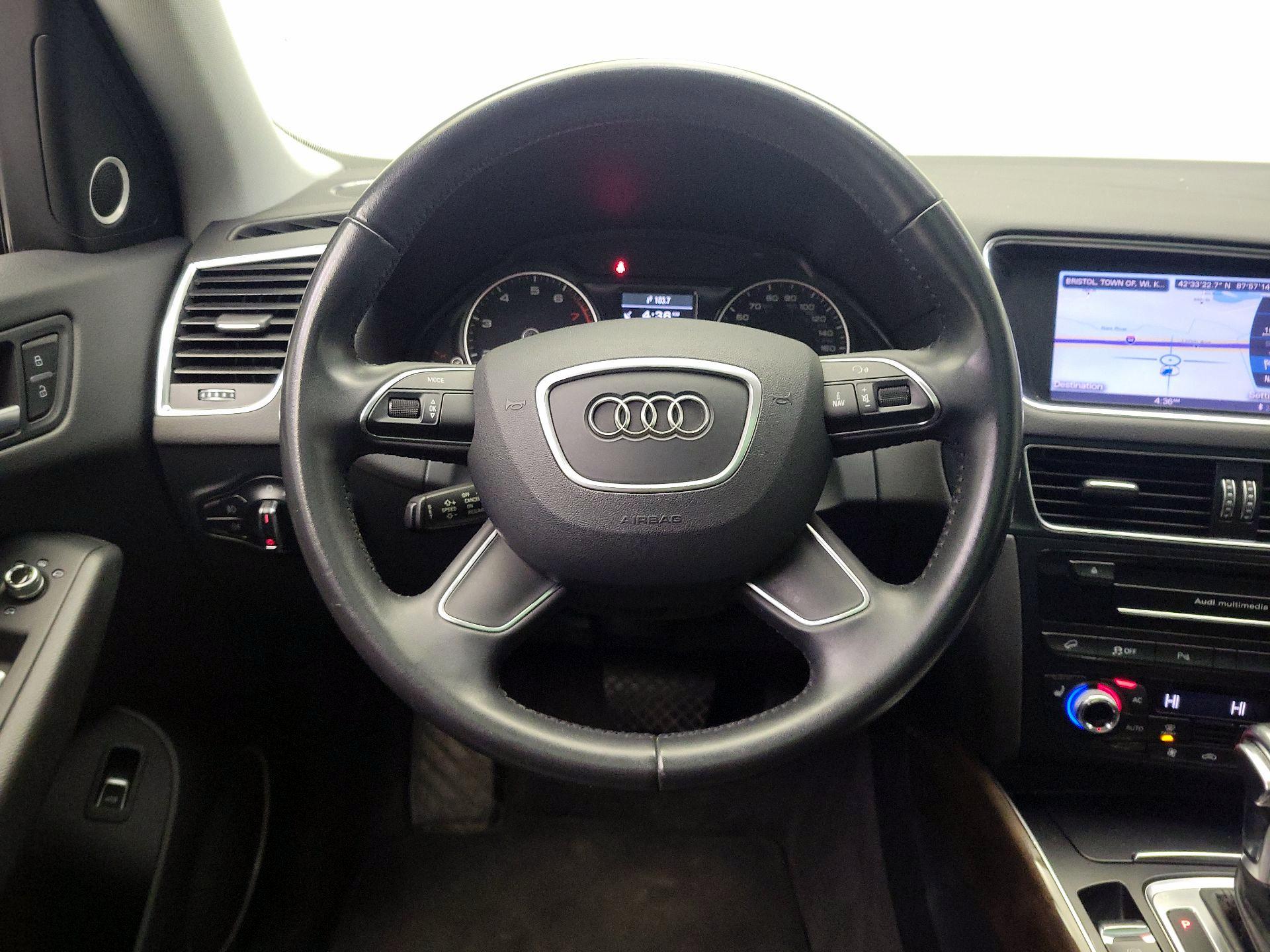 Thumbnail: 2014 Audi Q5 - 10