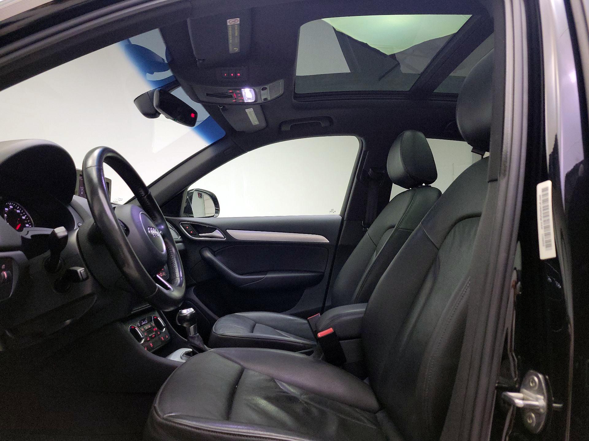 Thumbnail: 2016 Audi Q3 - 19