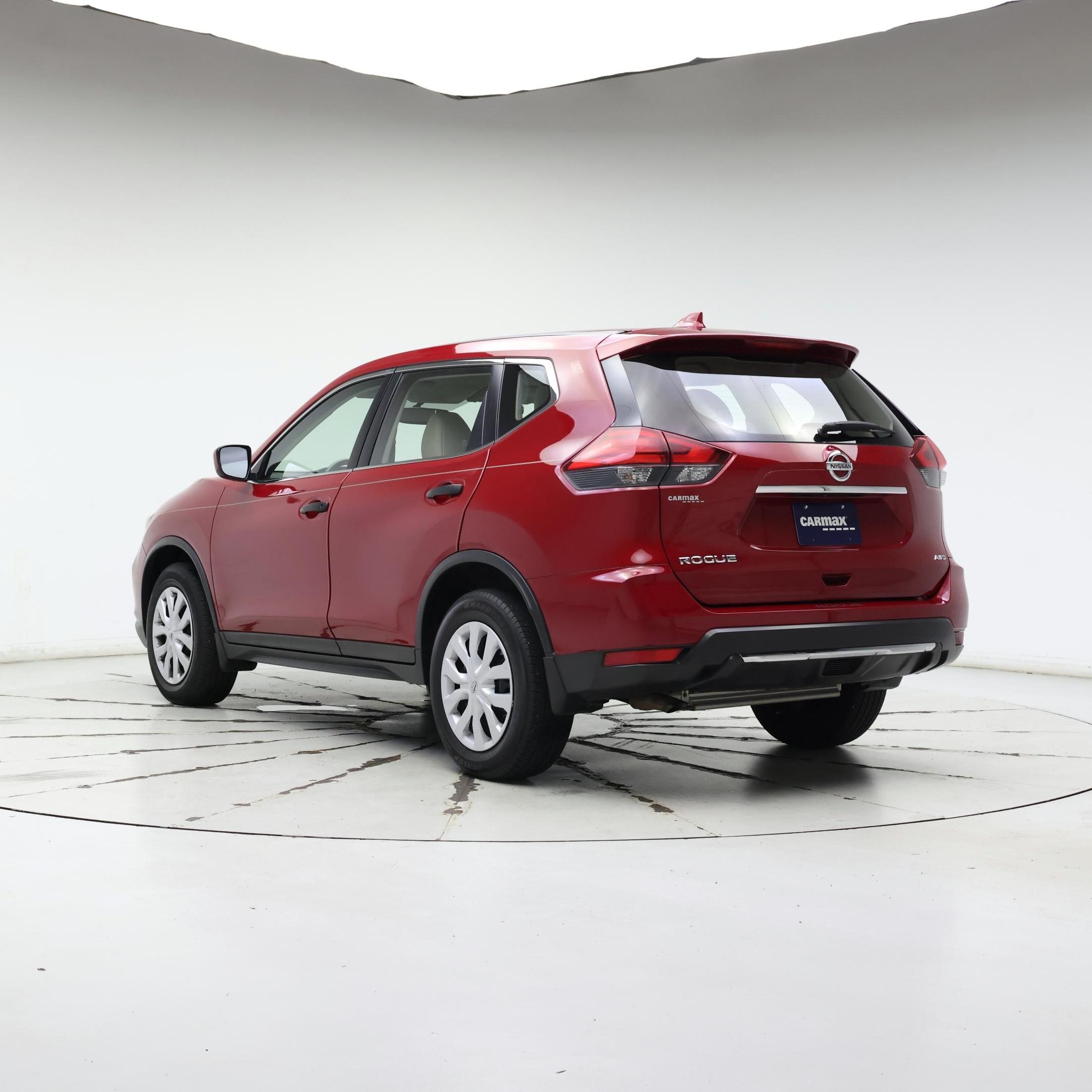 Thumbnail: 2017 Nissan Rogue - 2