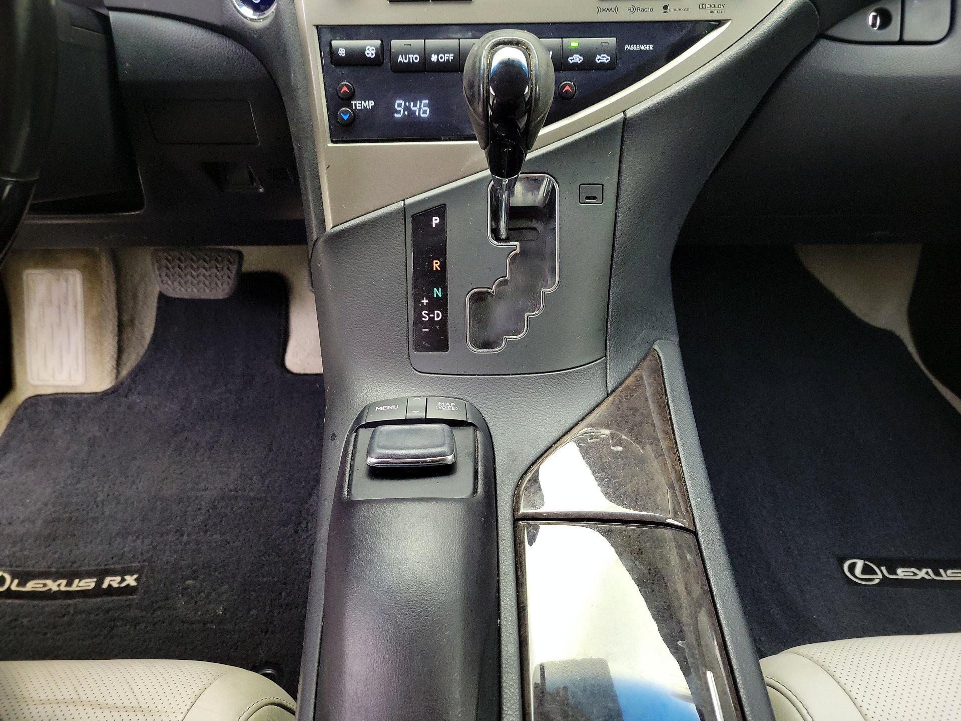 Thumbnail: 2015 Lexus RX - 18