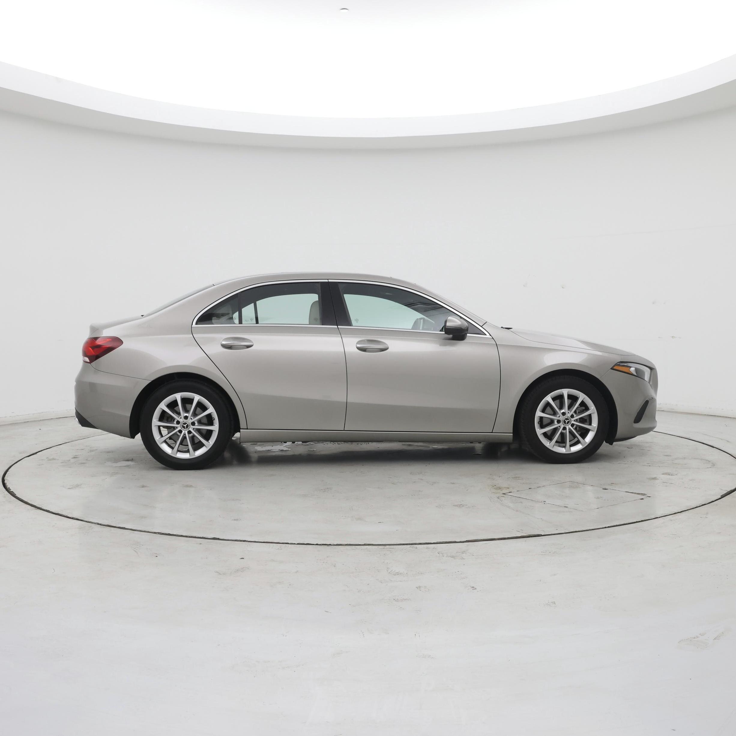 Thumbnail: 2021 Mercedes-Benz A-Class - 7