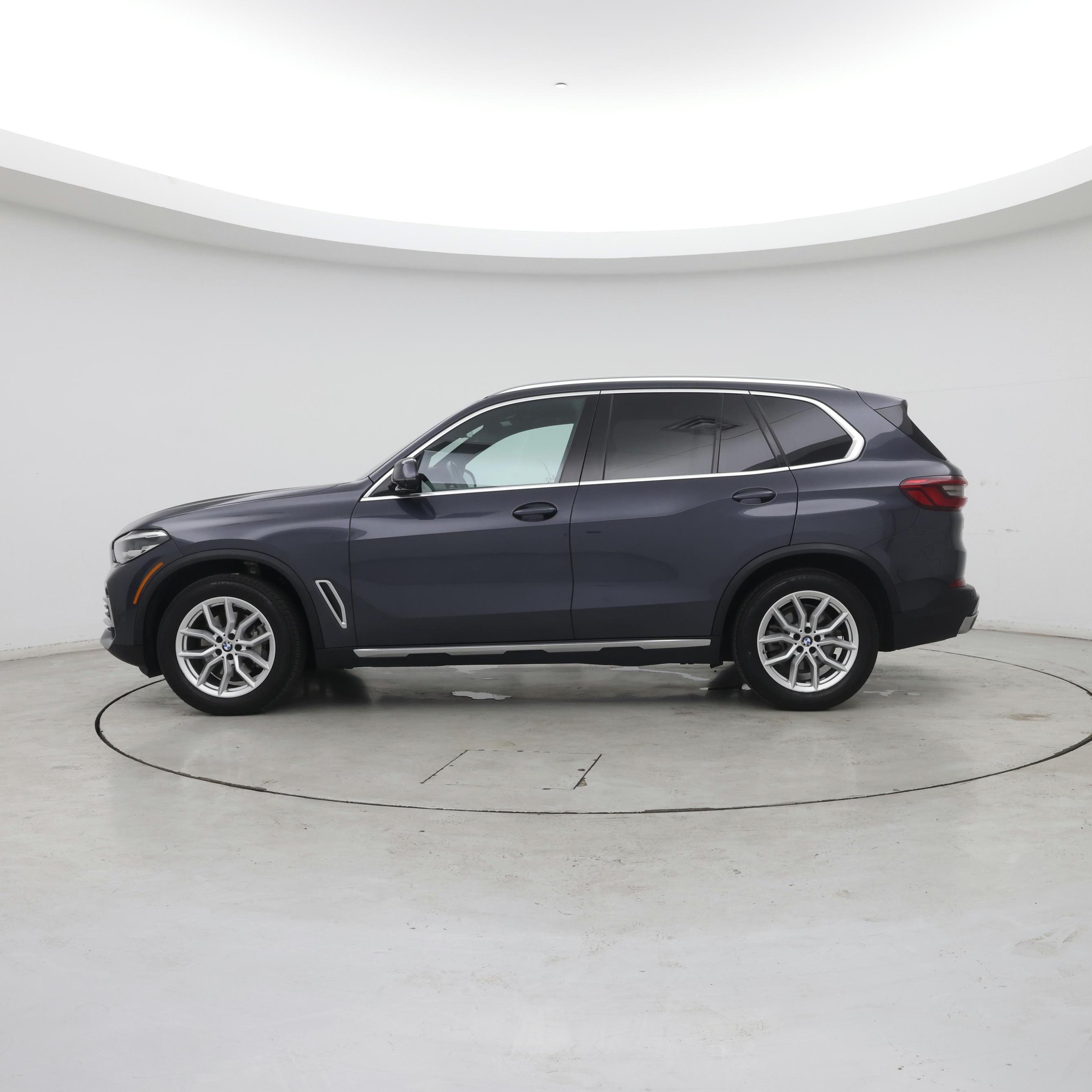 Thumbnail: 2020 BMW X5 - 3