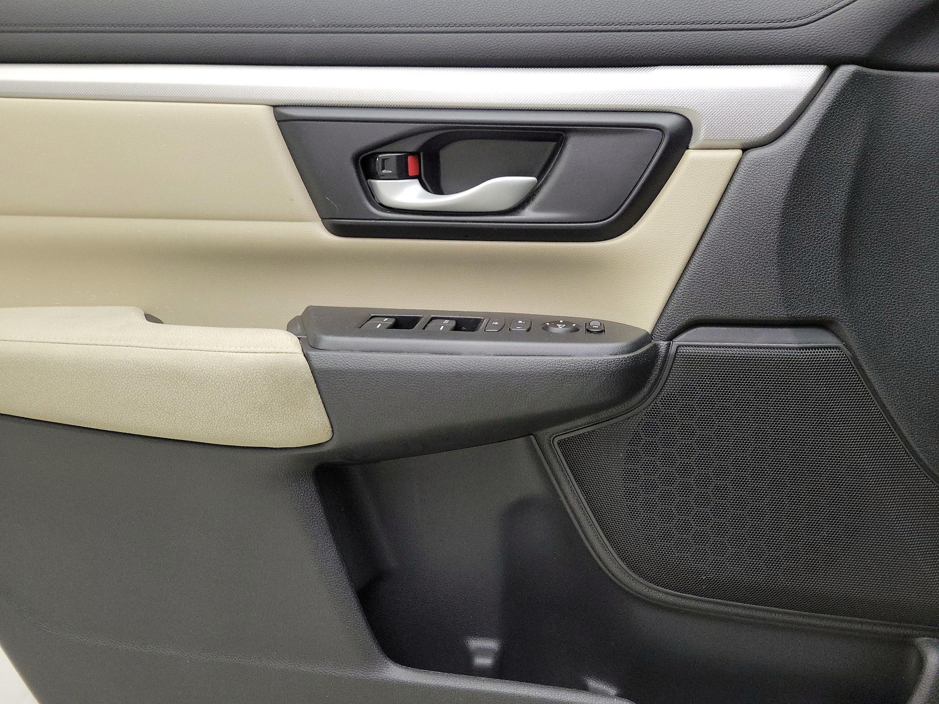 Thumbnail: 2018 Honda CR-V - 12